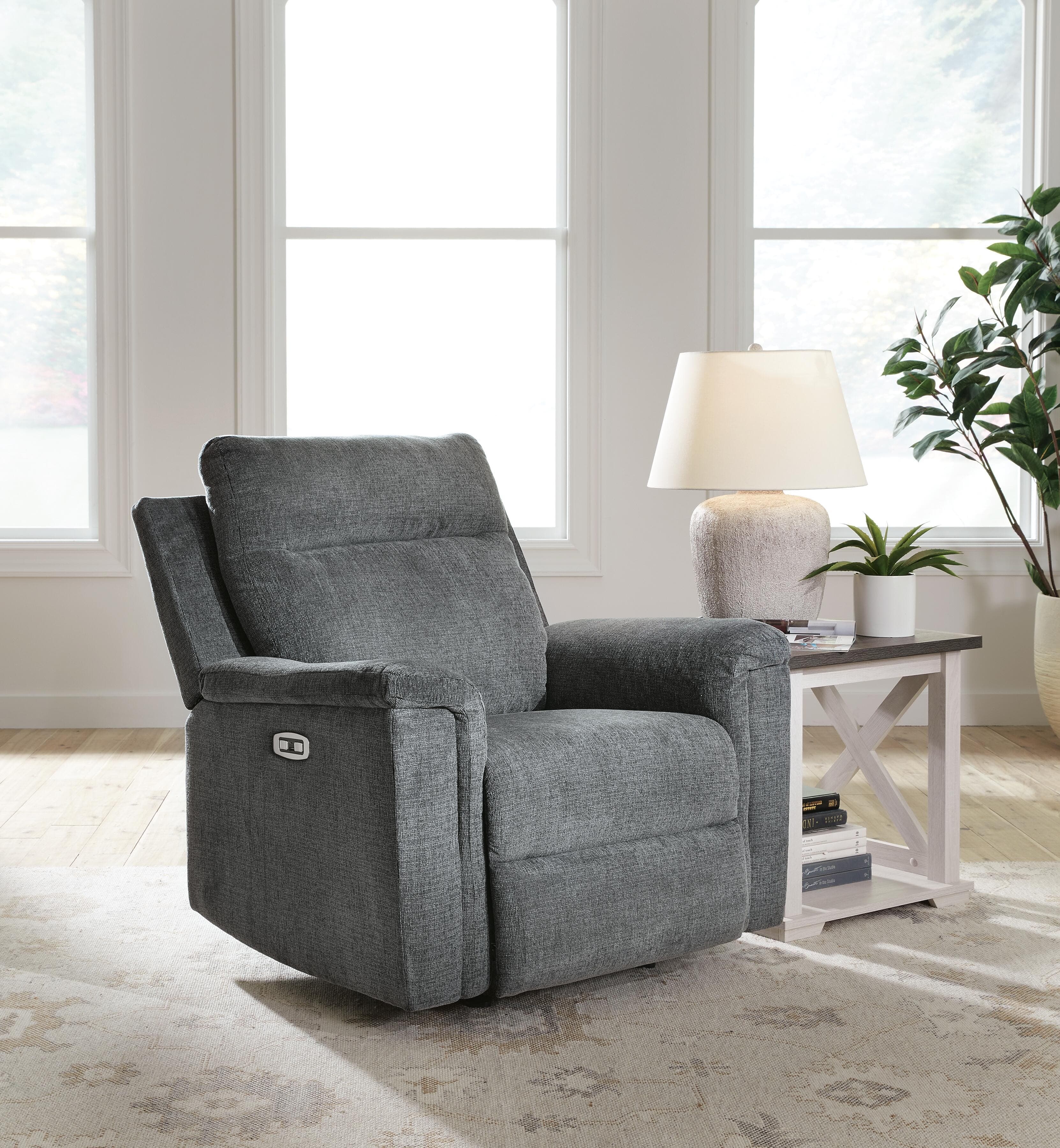 Barnsana Power Recliner — Black/Gray — view 2