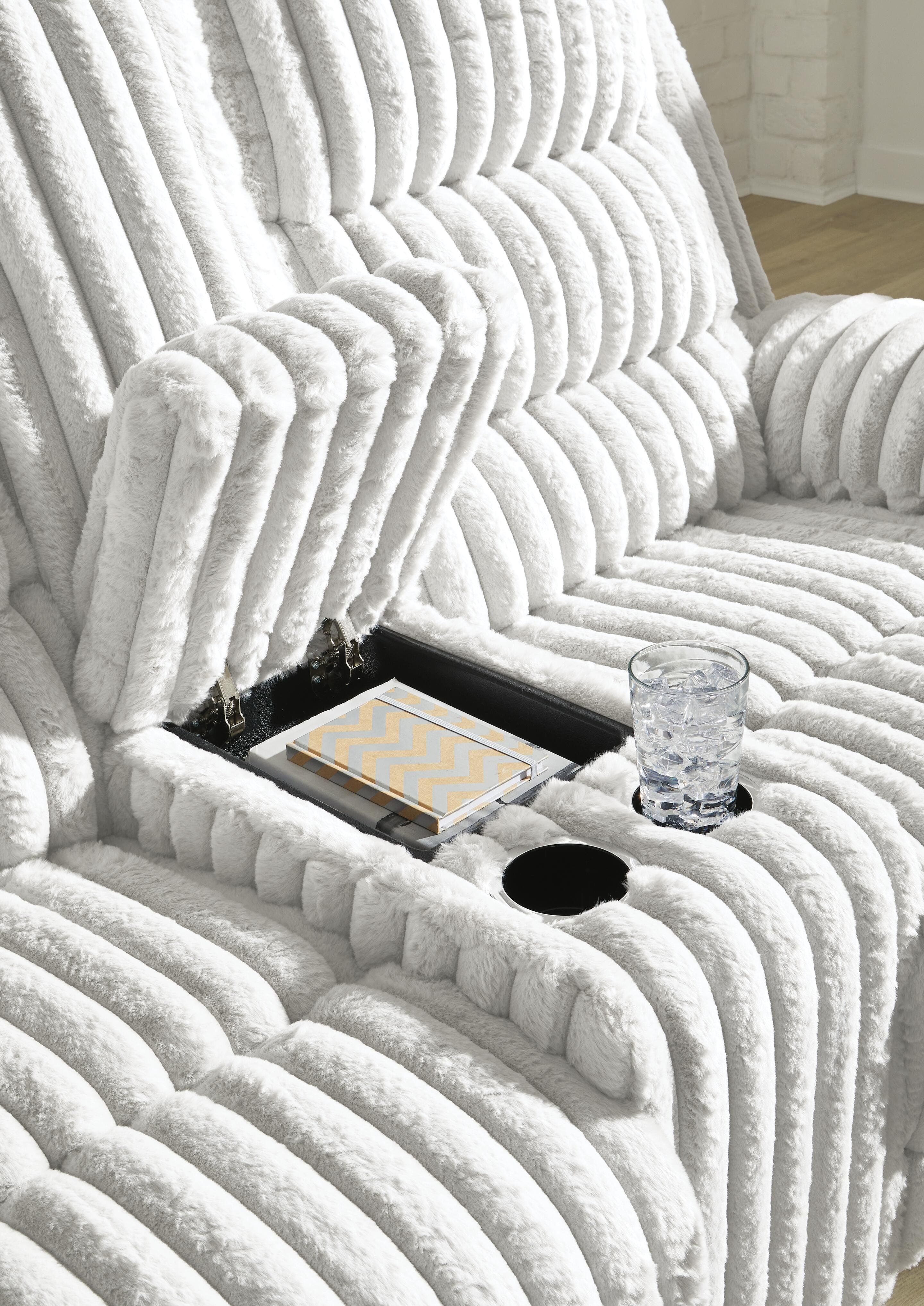 Technique Power Reclining Loveseat with Console — Black/Gray — view 6