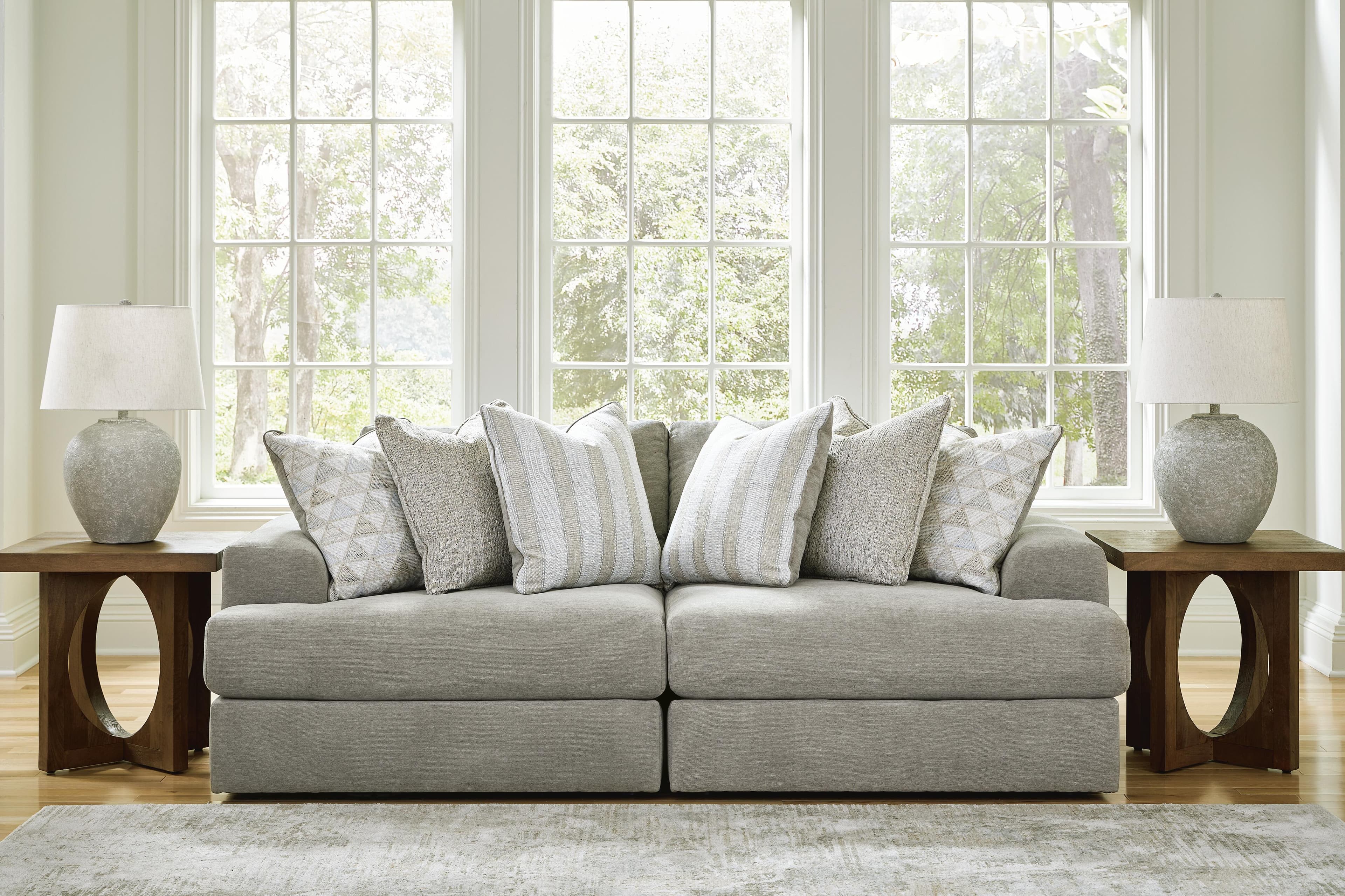Avaliyah 2-Piece Sectional Loveseat — Black/Gray — view 2
