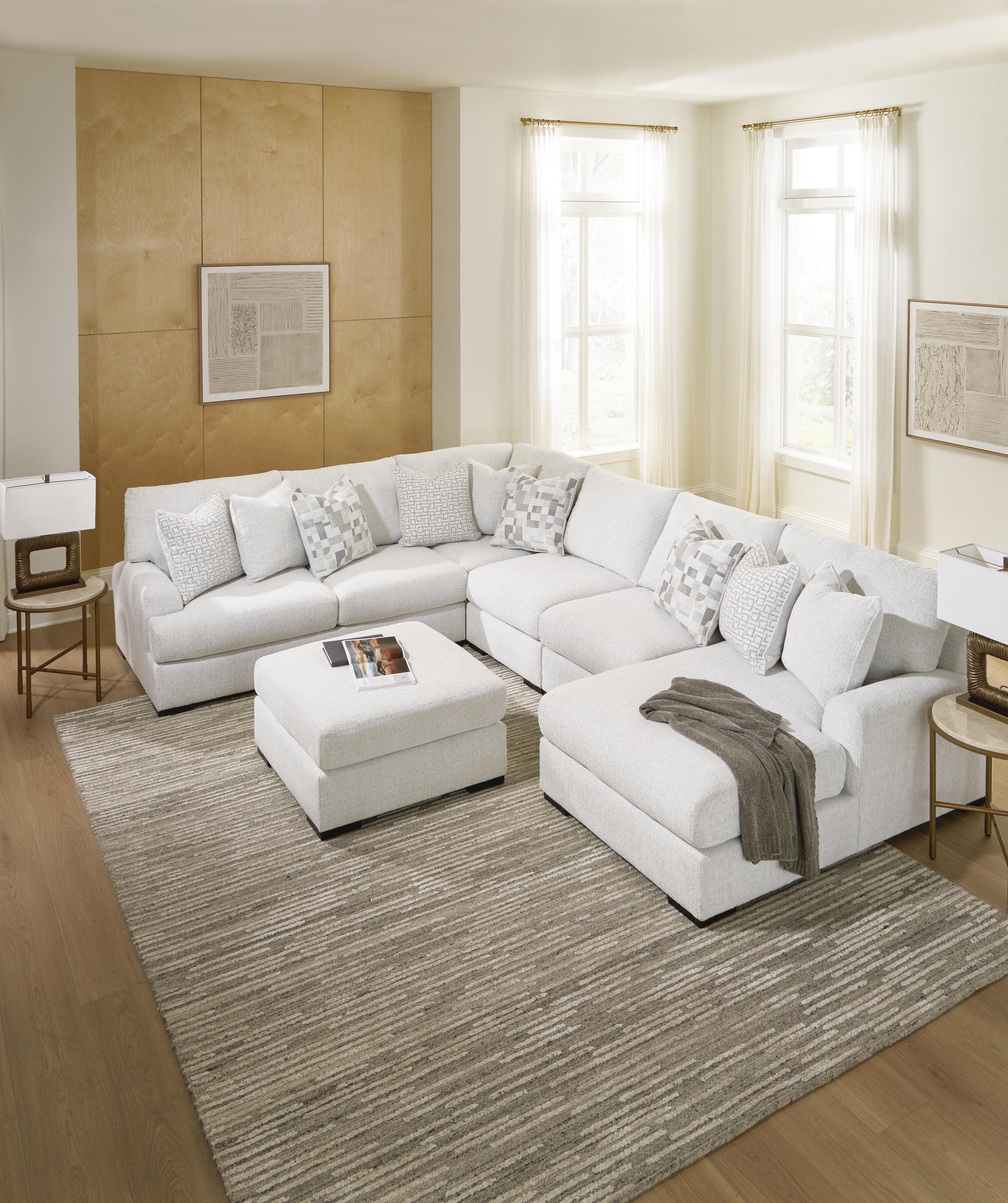 Wynncroft Manor 5-Piece Sectional with Chaise — Chalk — view 5