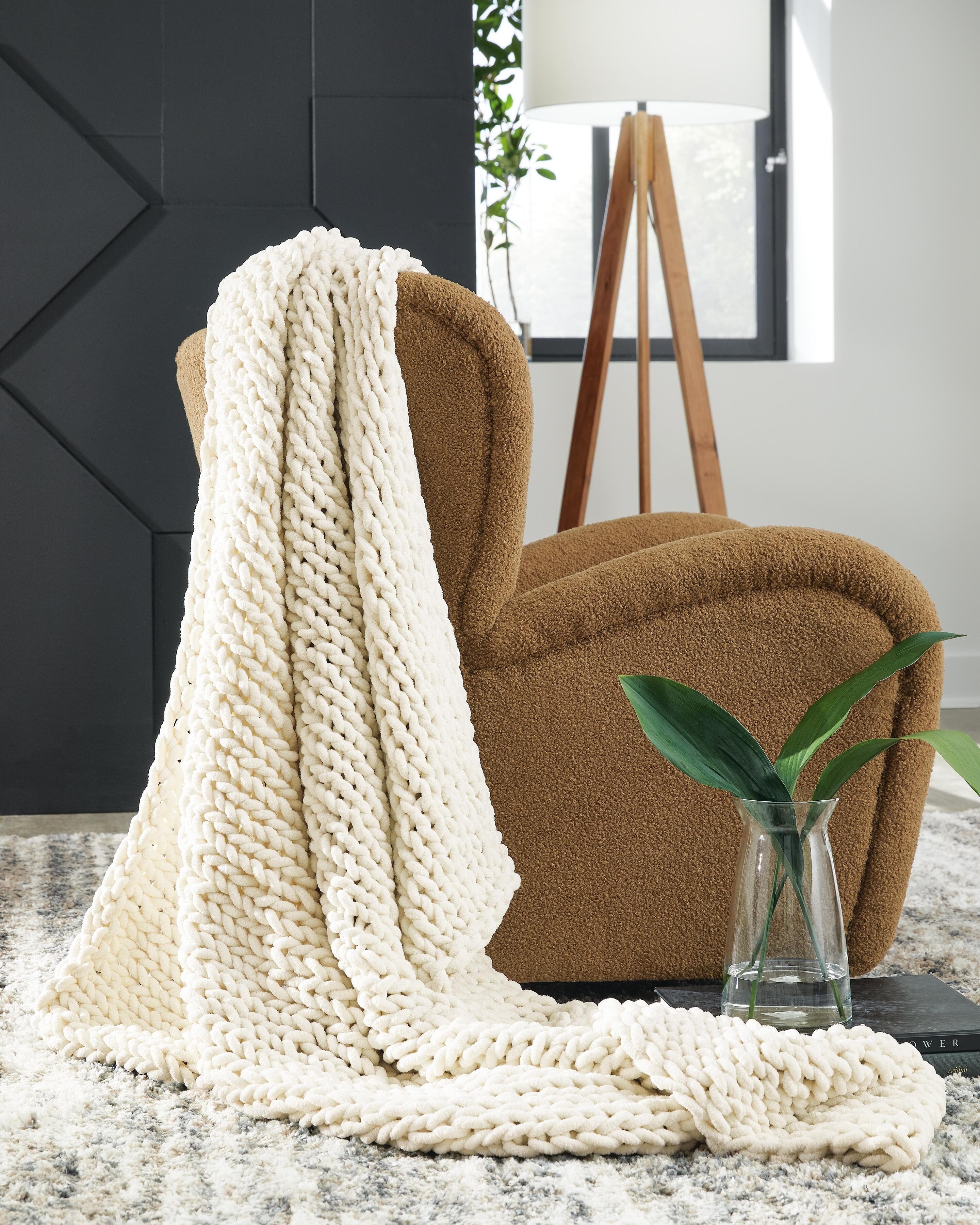 Chaddon Throw (Set of 3) — White — view 2