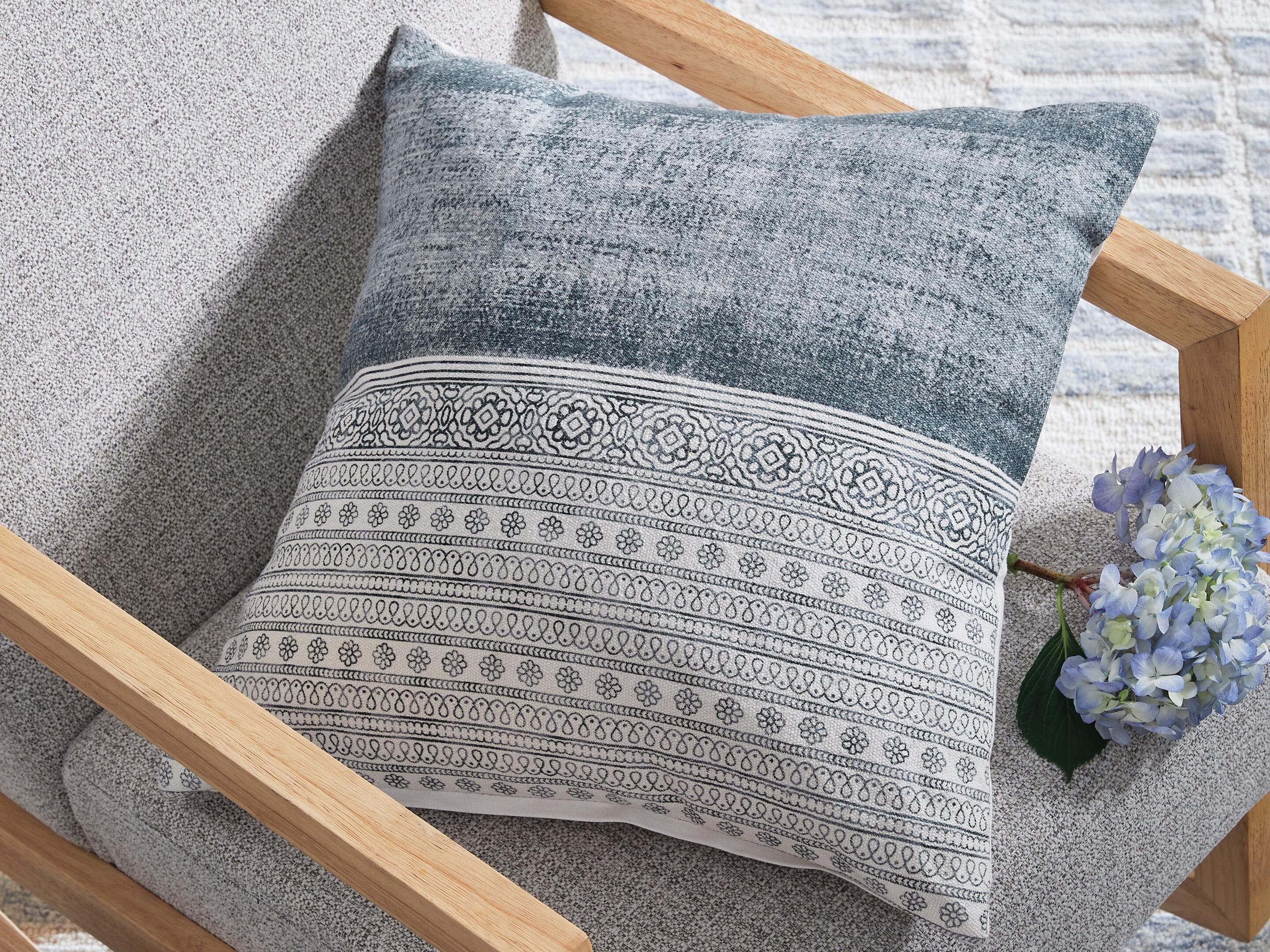 Harperville Pillow (Set of 4) — Blue/White — view 2