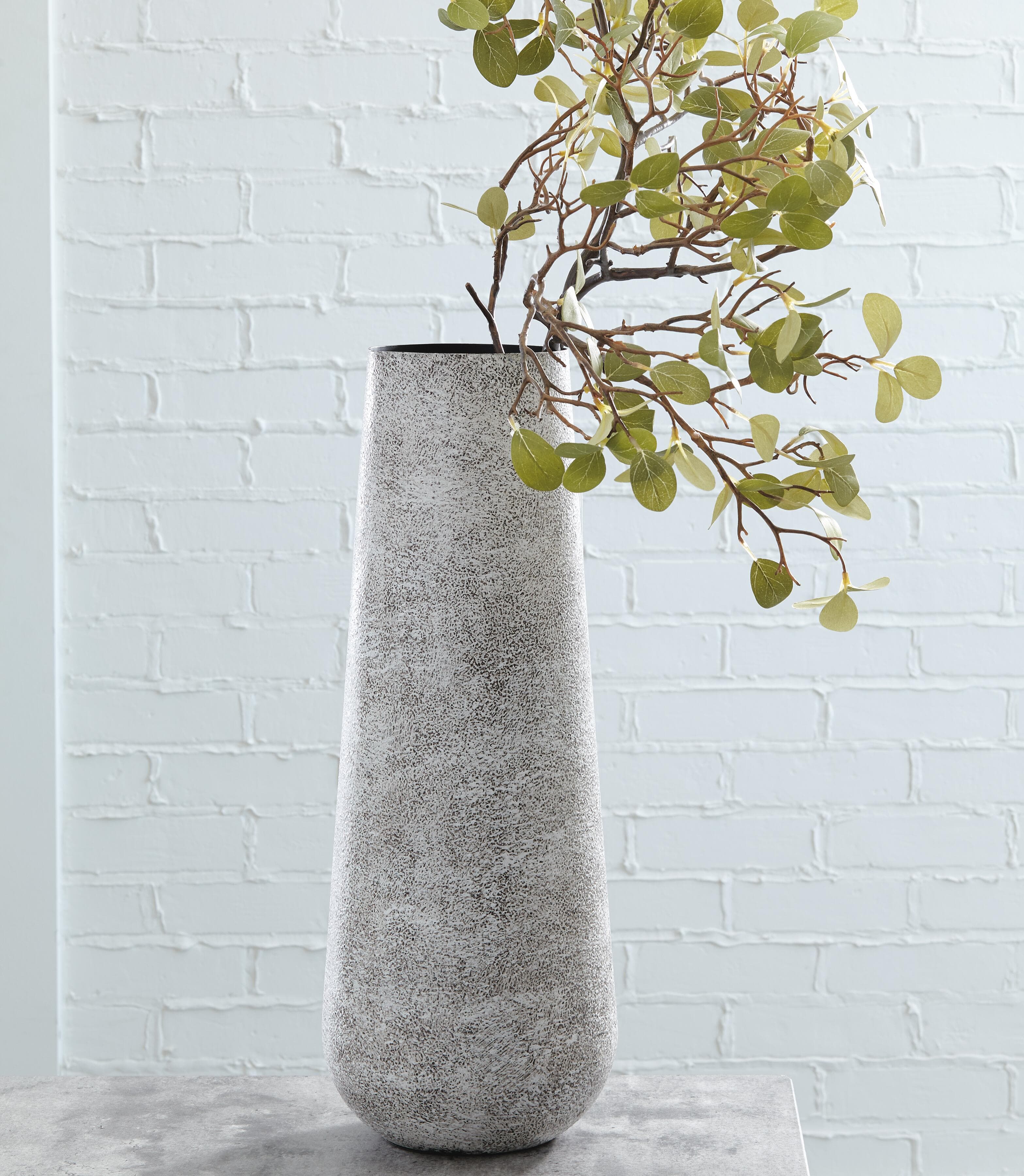 Fynn Vase — White — view 2