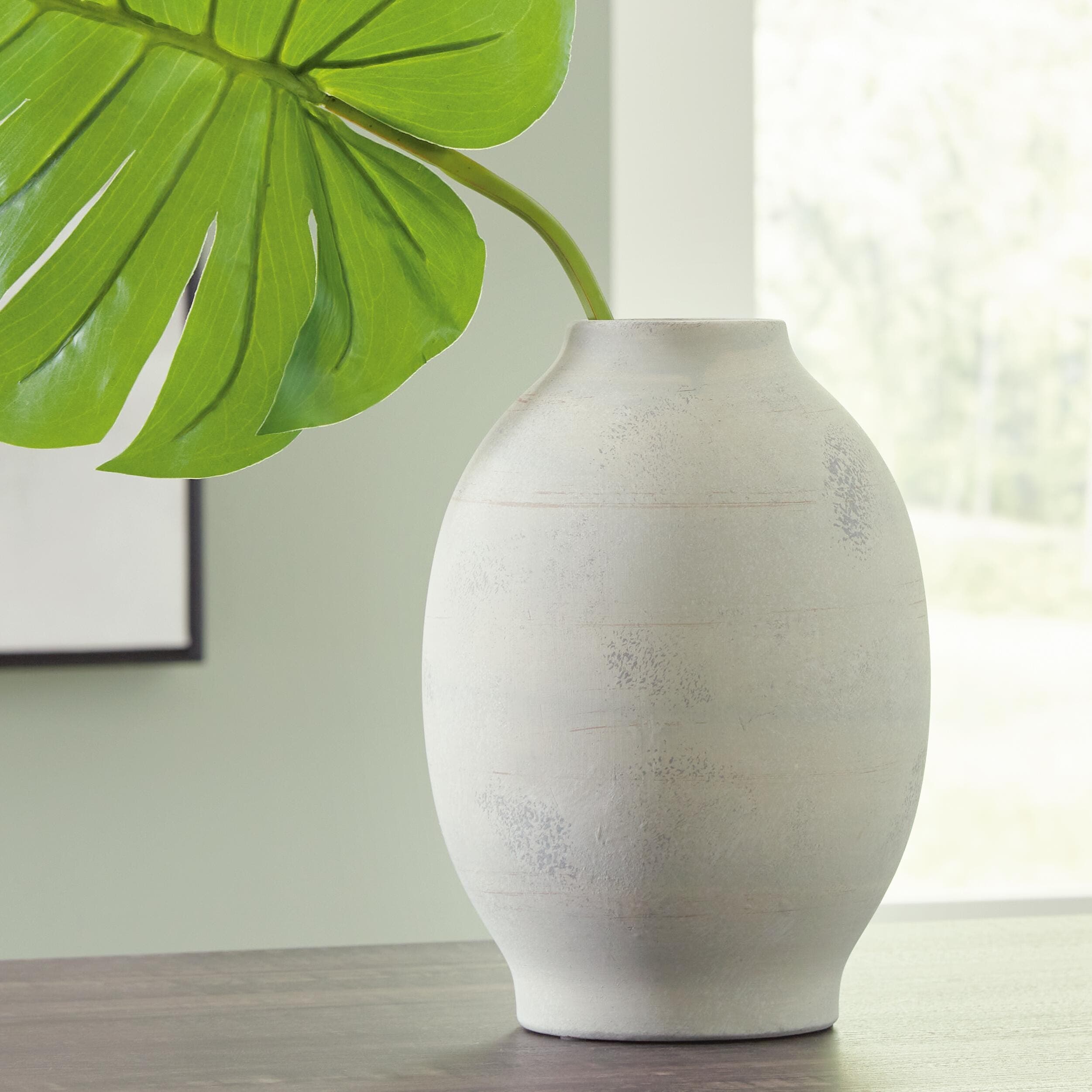 Clayson Vase — Green — view 2
