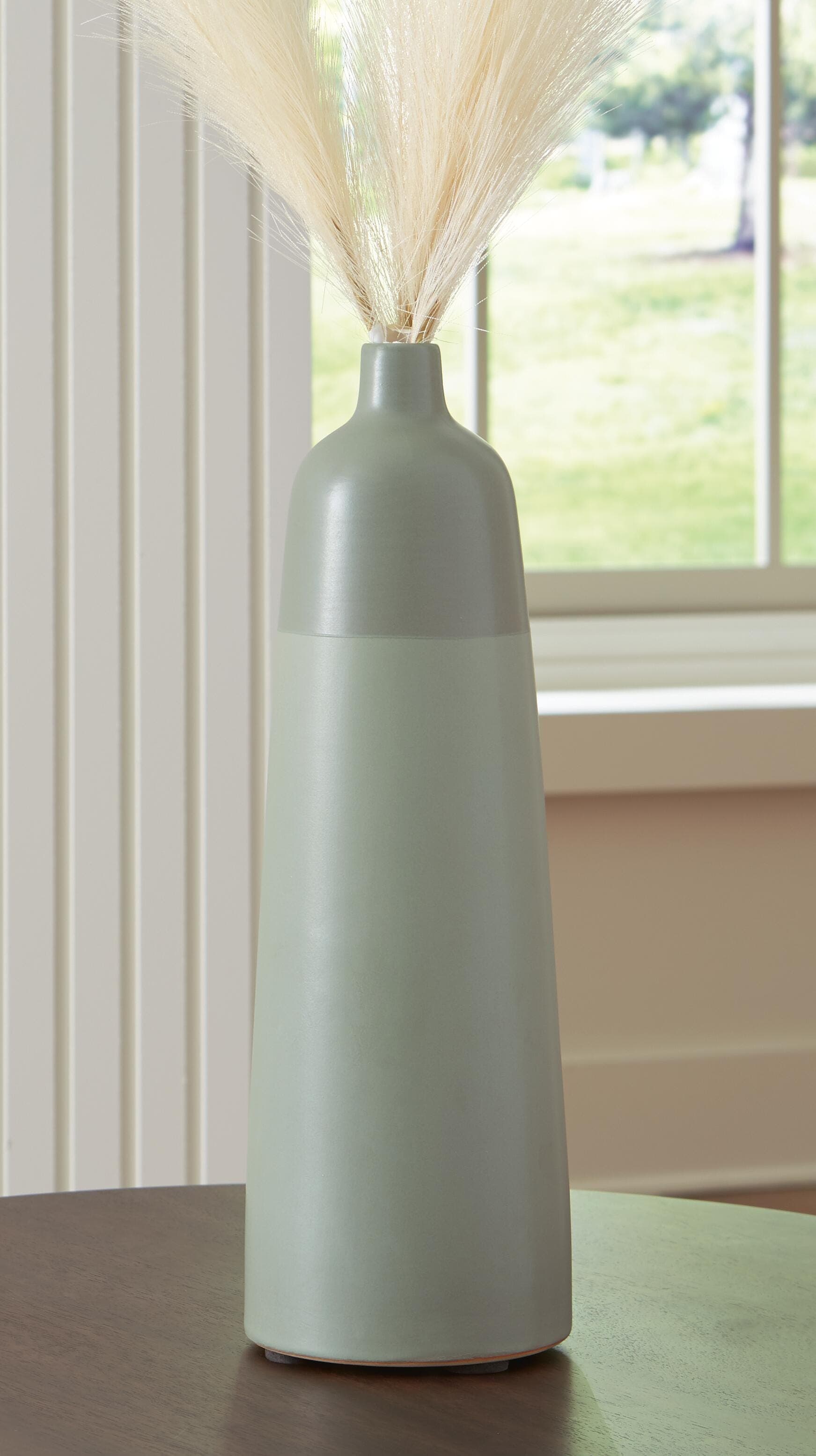 Peerland Vase — Green — view 2