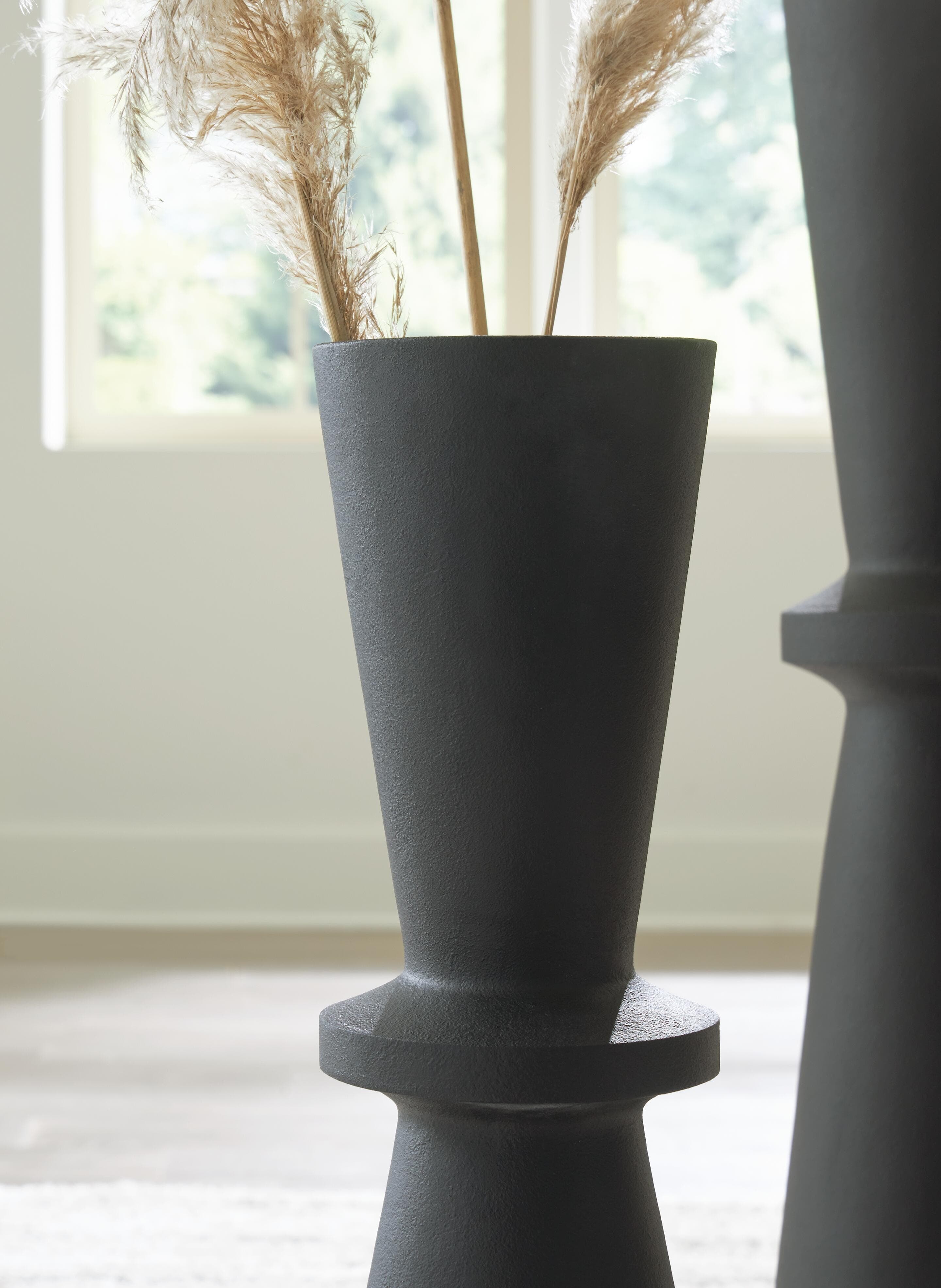 Collisten Vase — Black/Gray — view 3