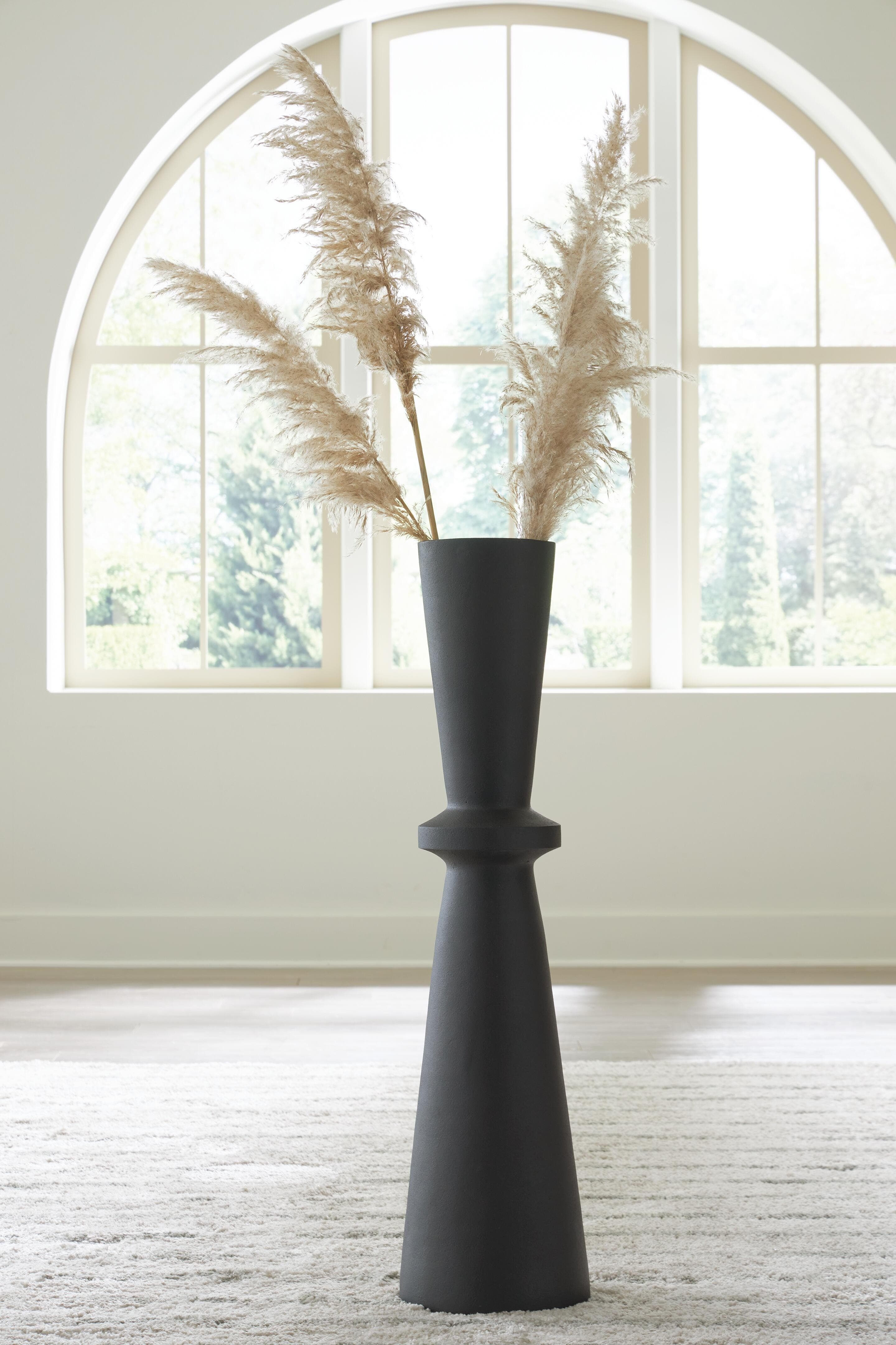 Collisten Vase — Black/Gray — view 2