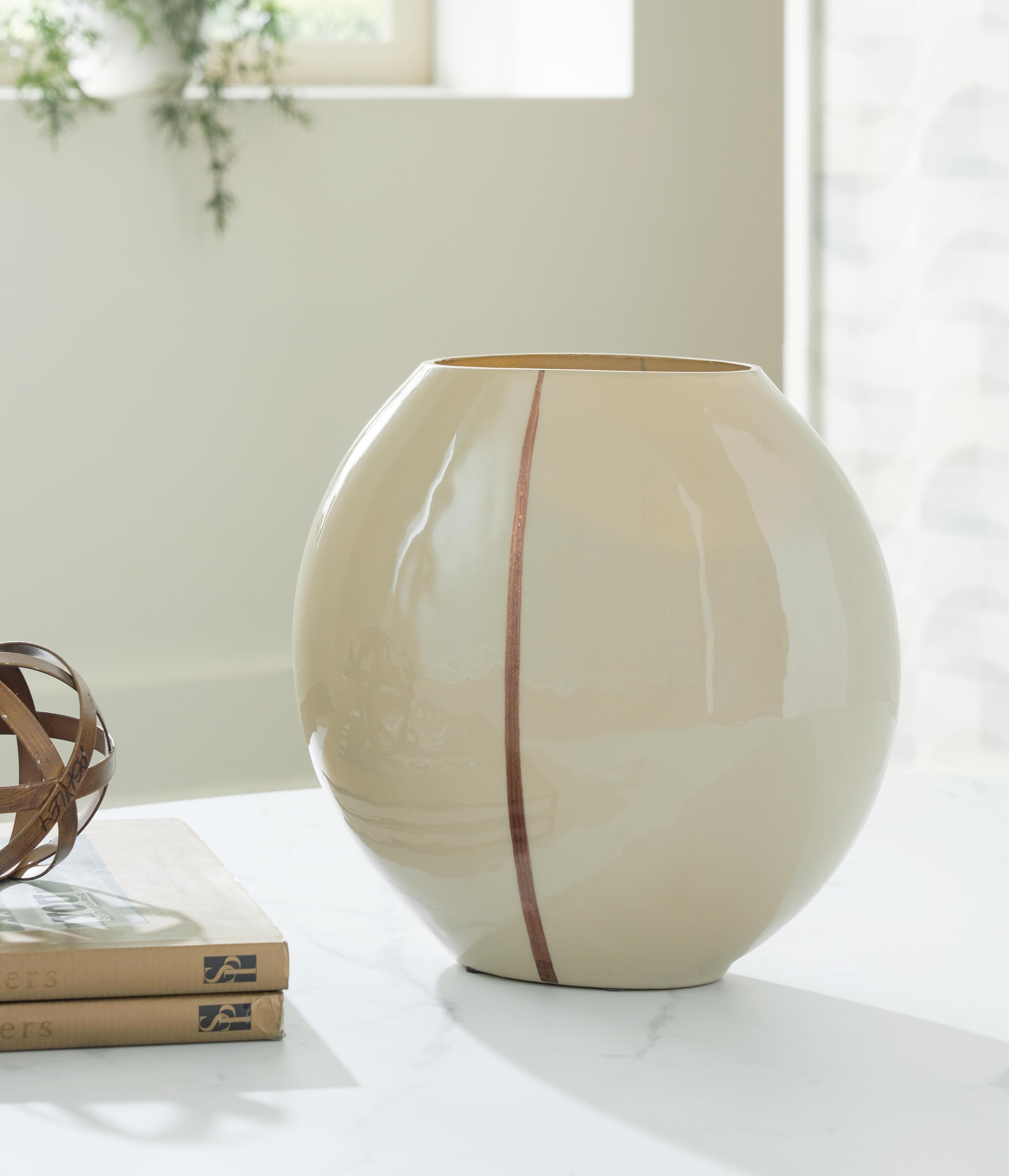 Sheabourne Vase — Brown/Beige — view 2