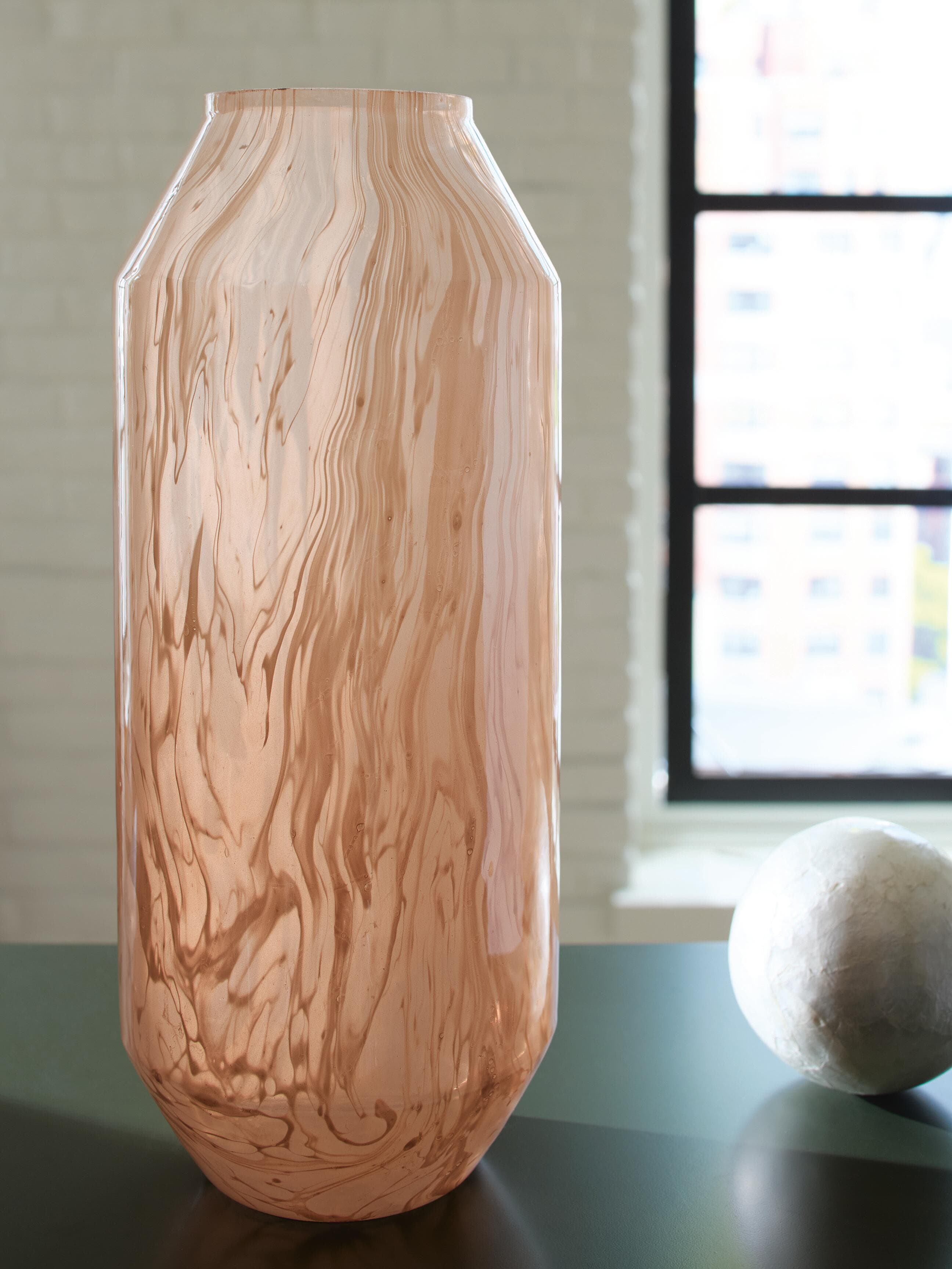Dushby Vase — Transparent & Red/Burgundy — view 2