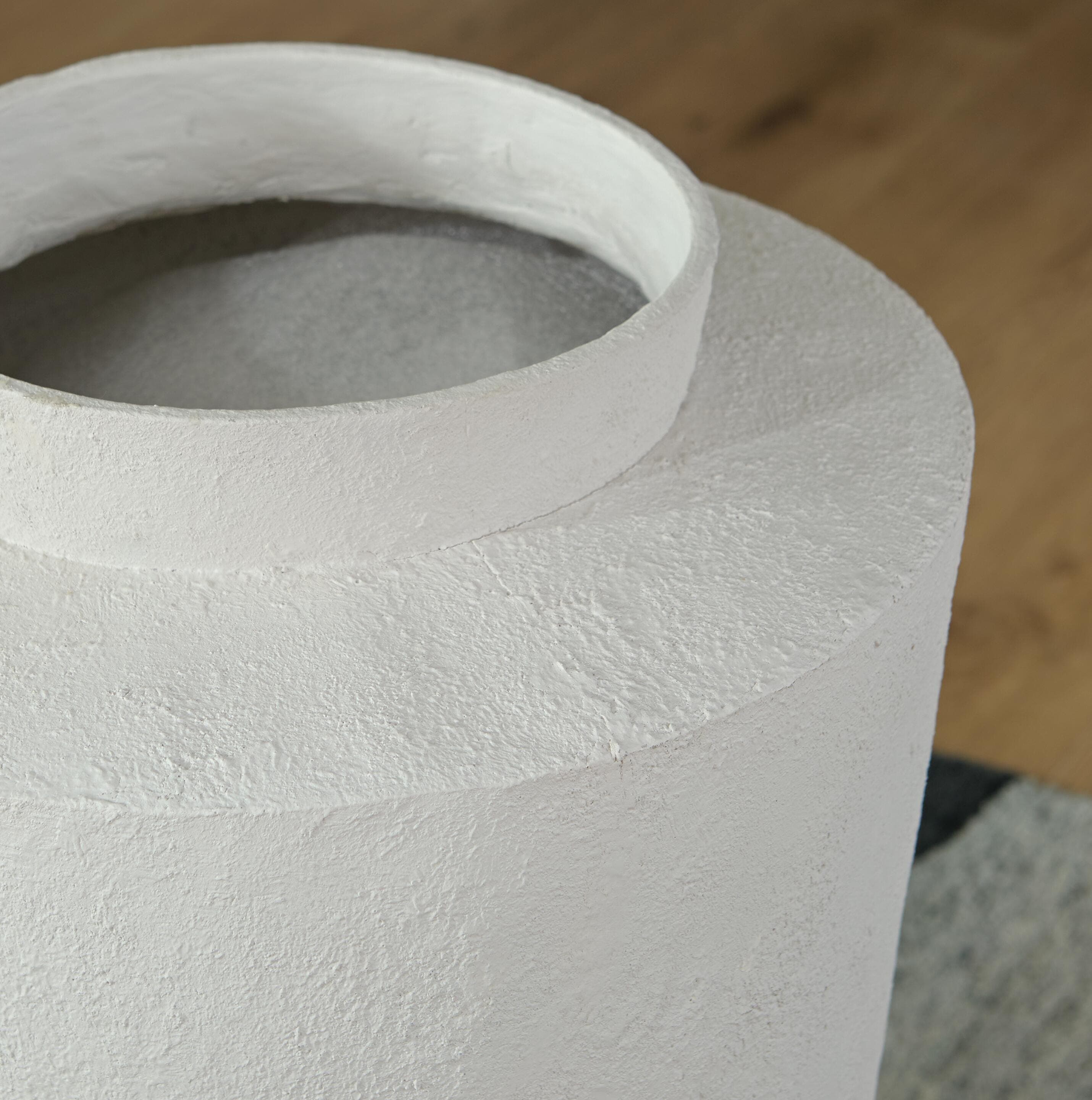 Flurinworth Vase — White — view 4