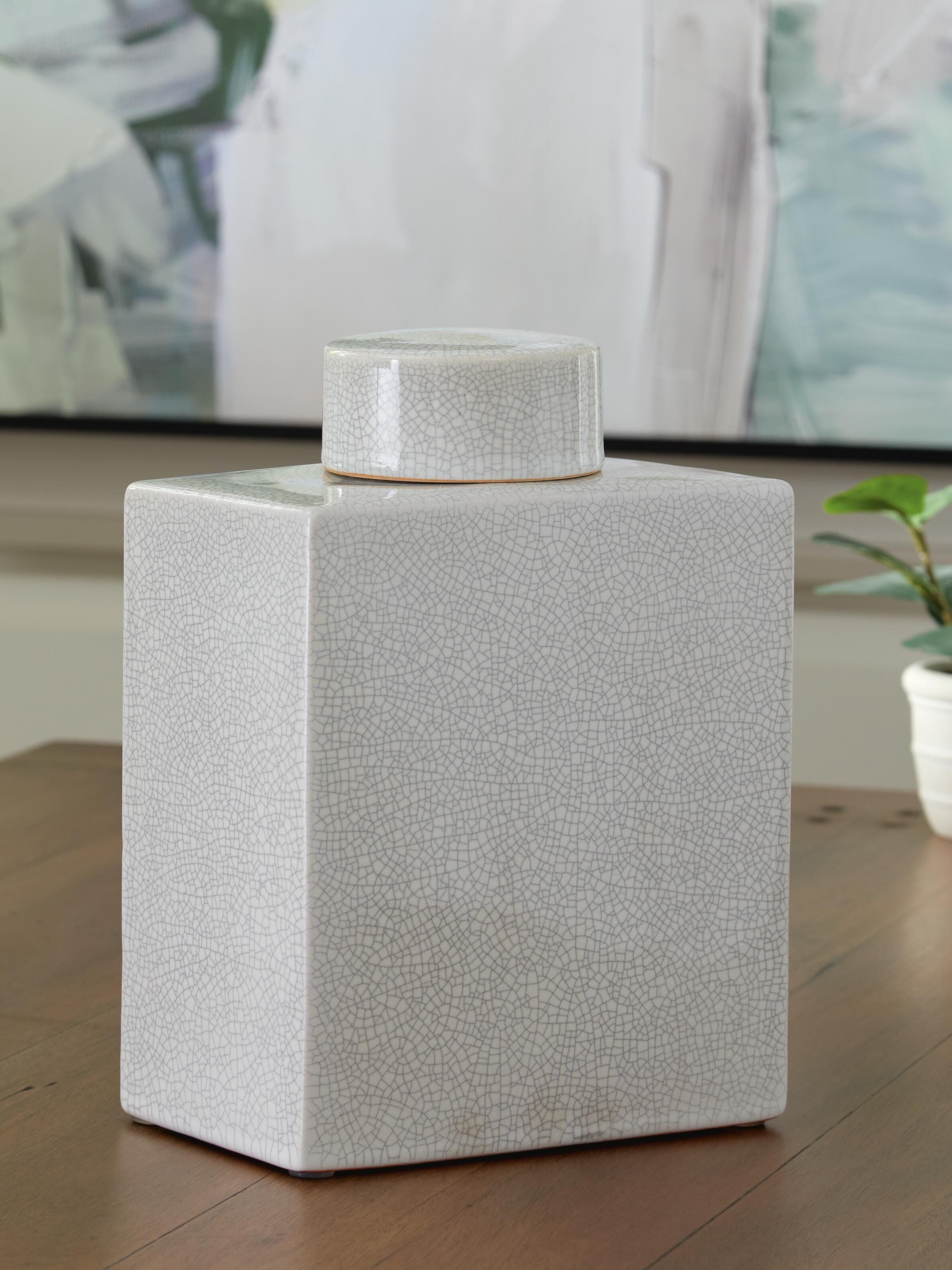 Haddworth Jar — White — view 2