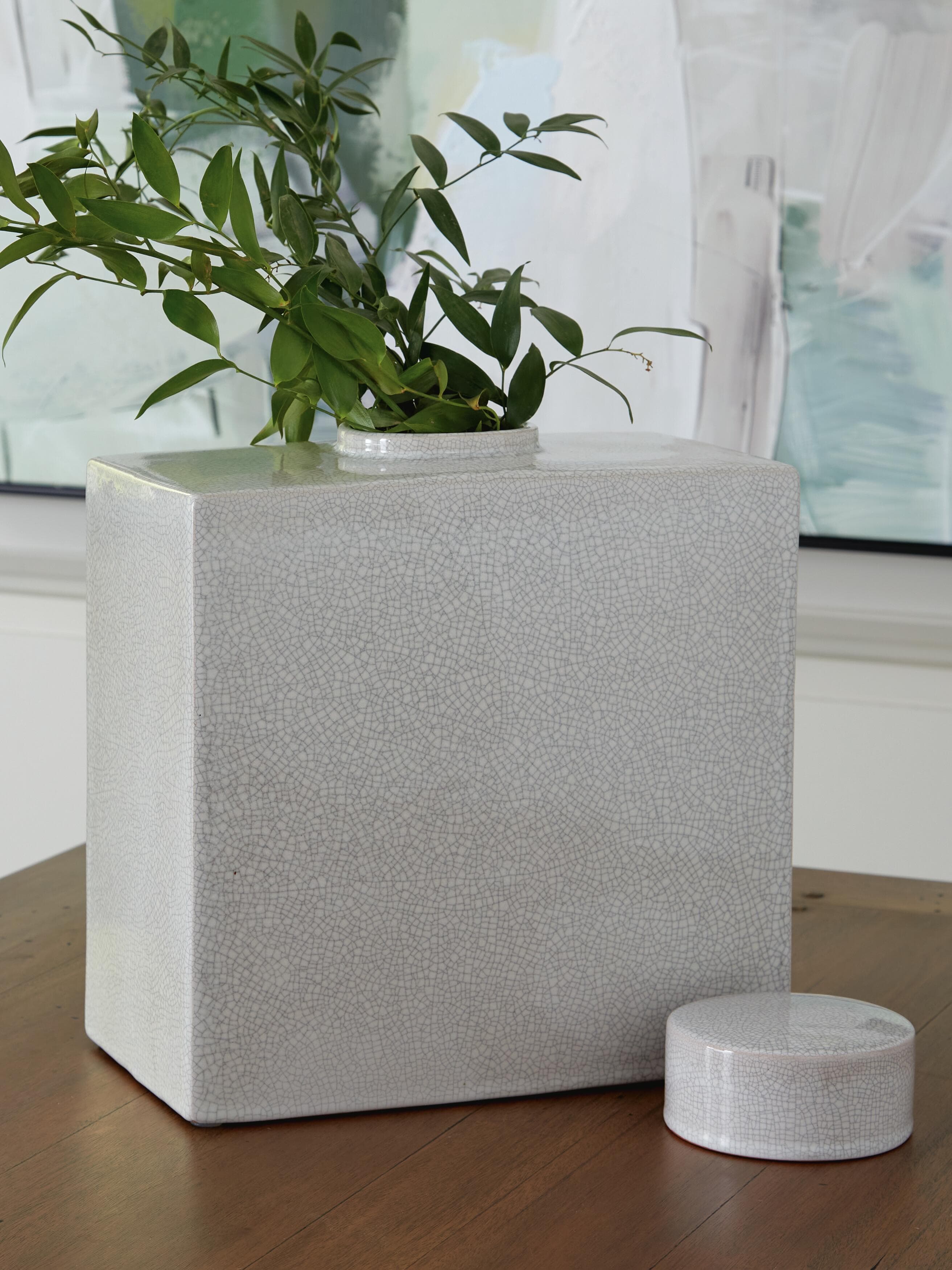 Haddworth Jar — White — view 2