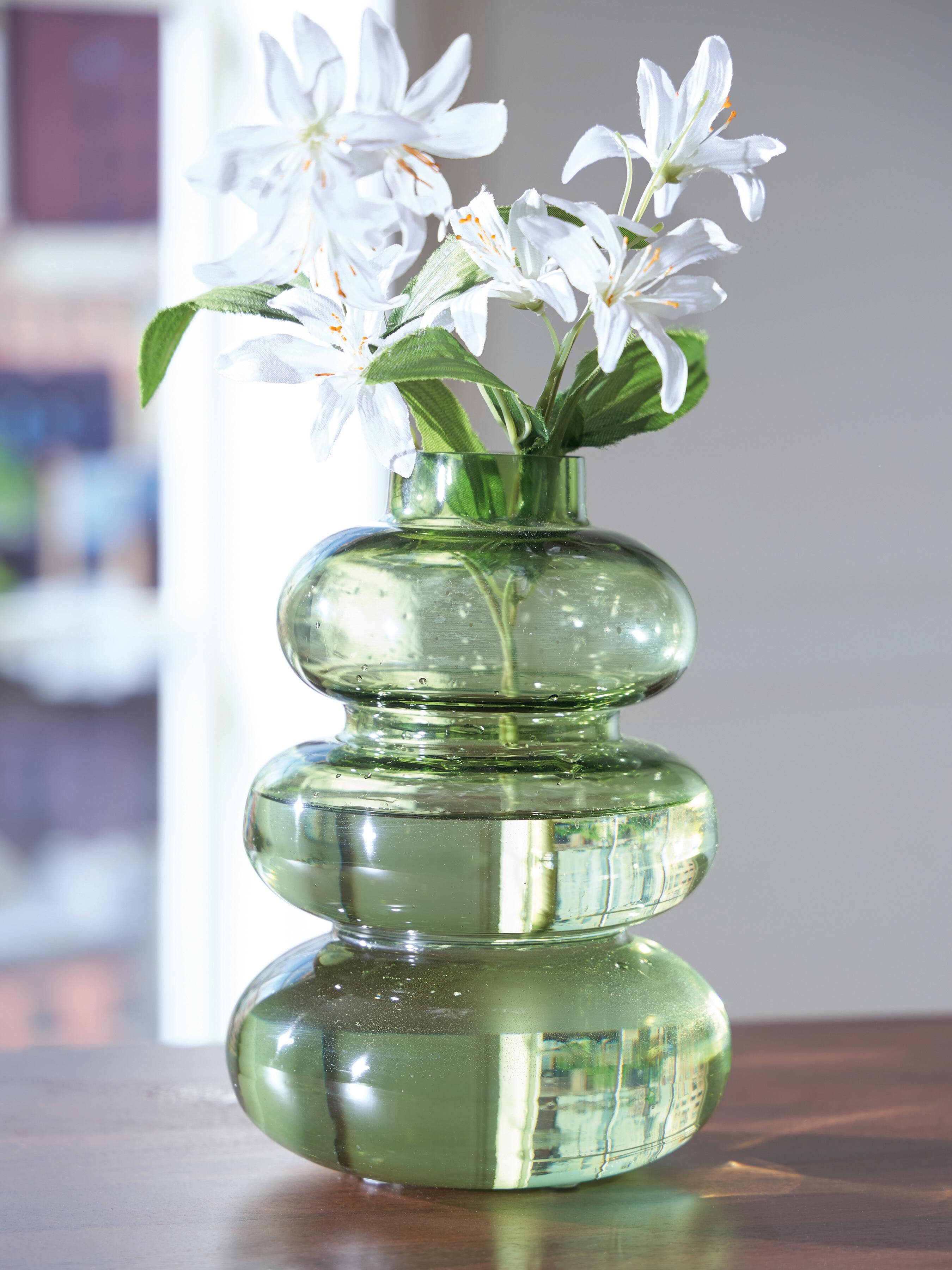 Renethorne Vase — Green — view 2