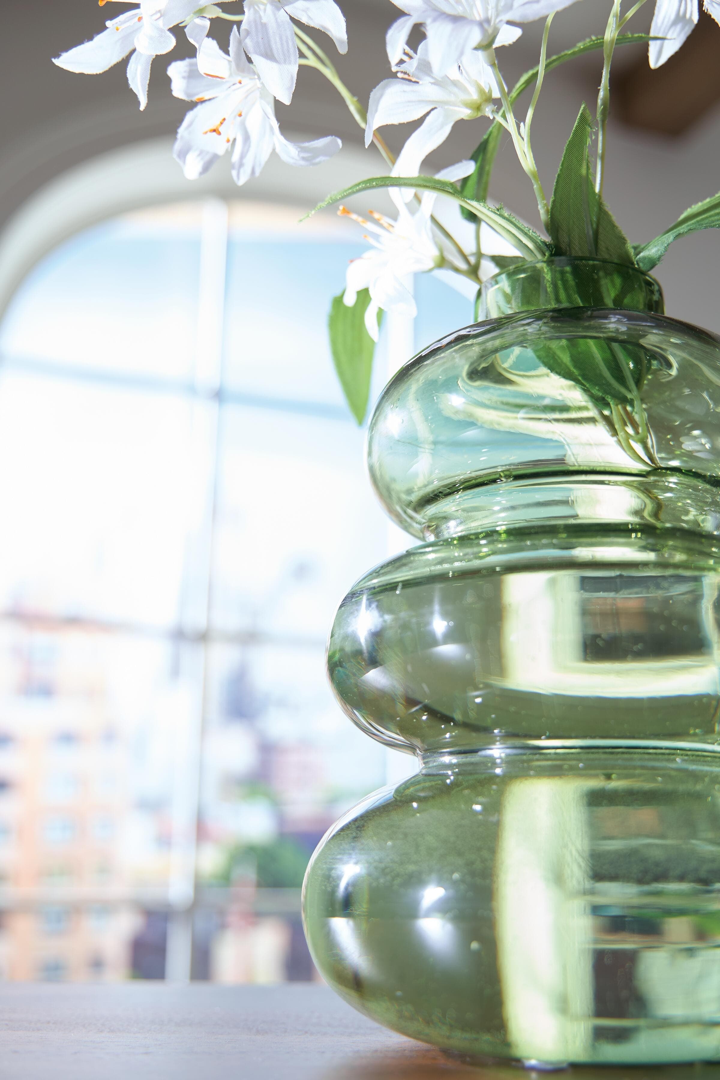 Renethorne Vase — Green — view 3