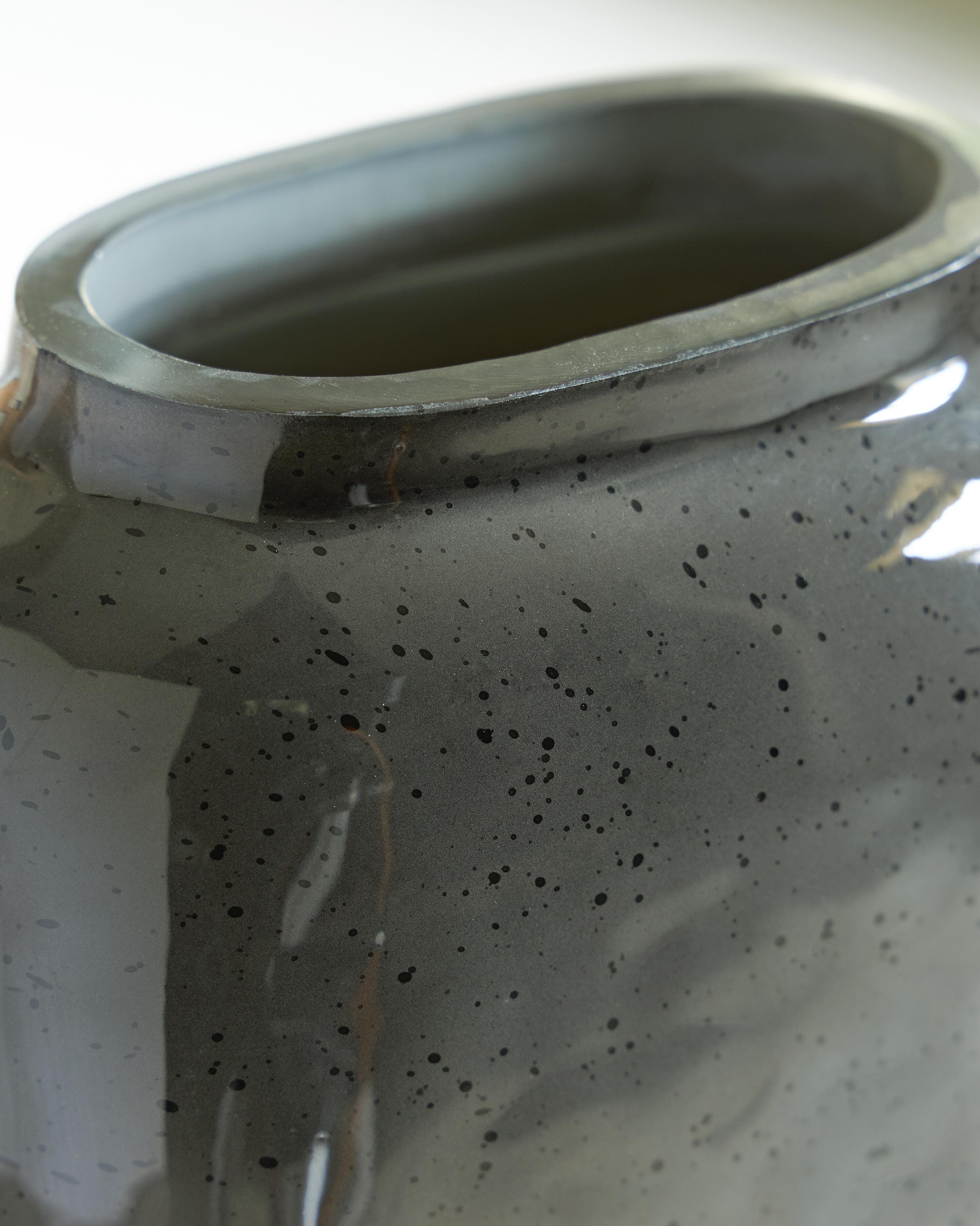 Kierlain Vase — Gray/Black — view 3