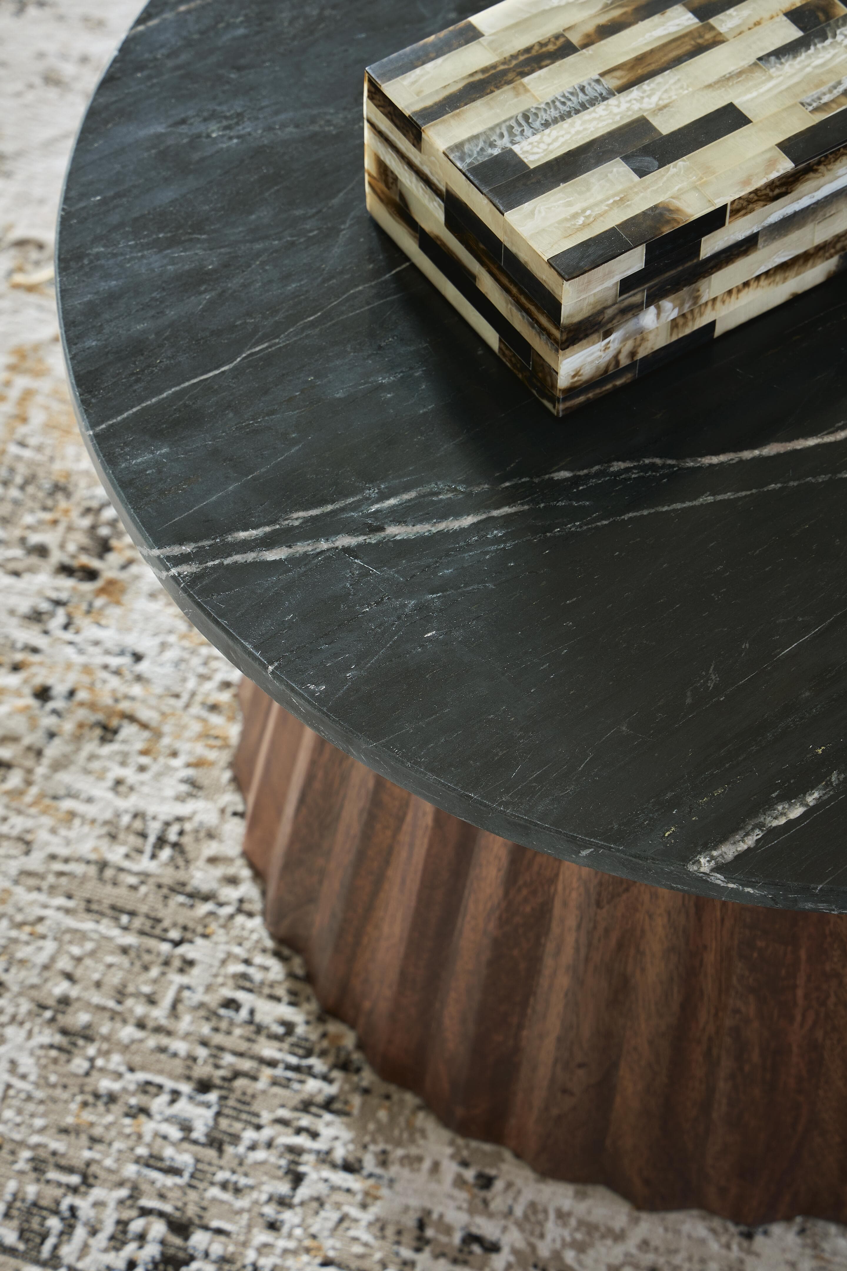 Ceilby Accent Coffee Table — Black/Gray & Brown/Beige — view 3