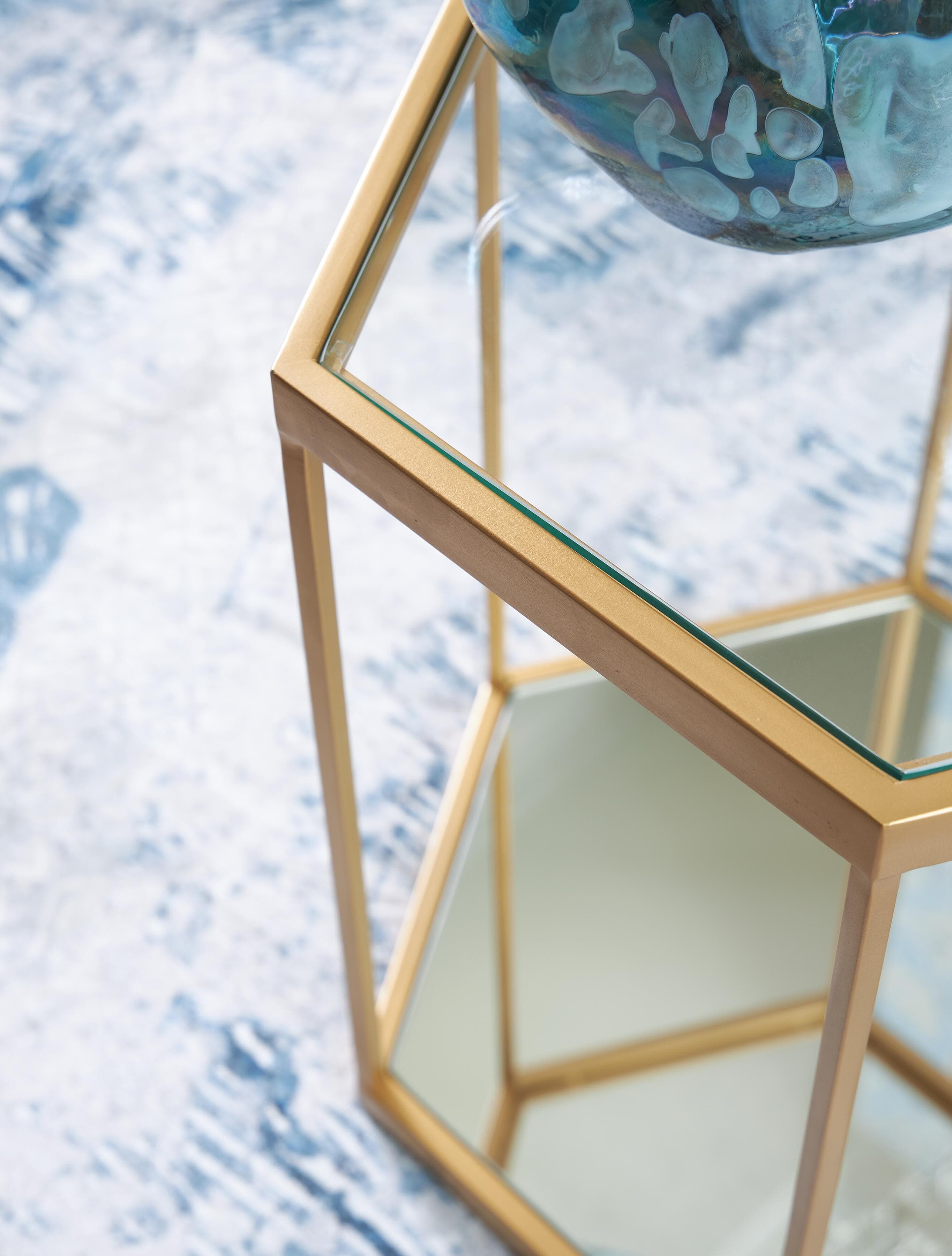 Veerwick Accent Coffee Table — Transparent & Yellow — view 4
