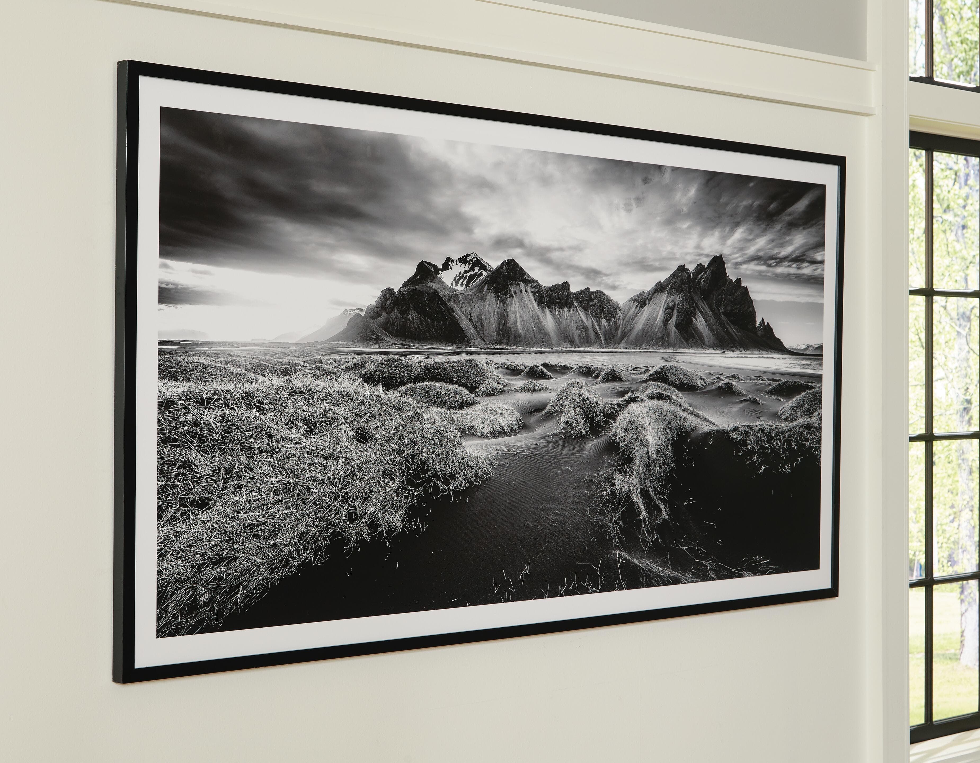 Delstone Wall Art — White & Black/Gray — view 2