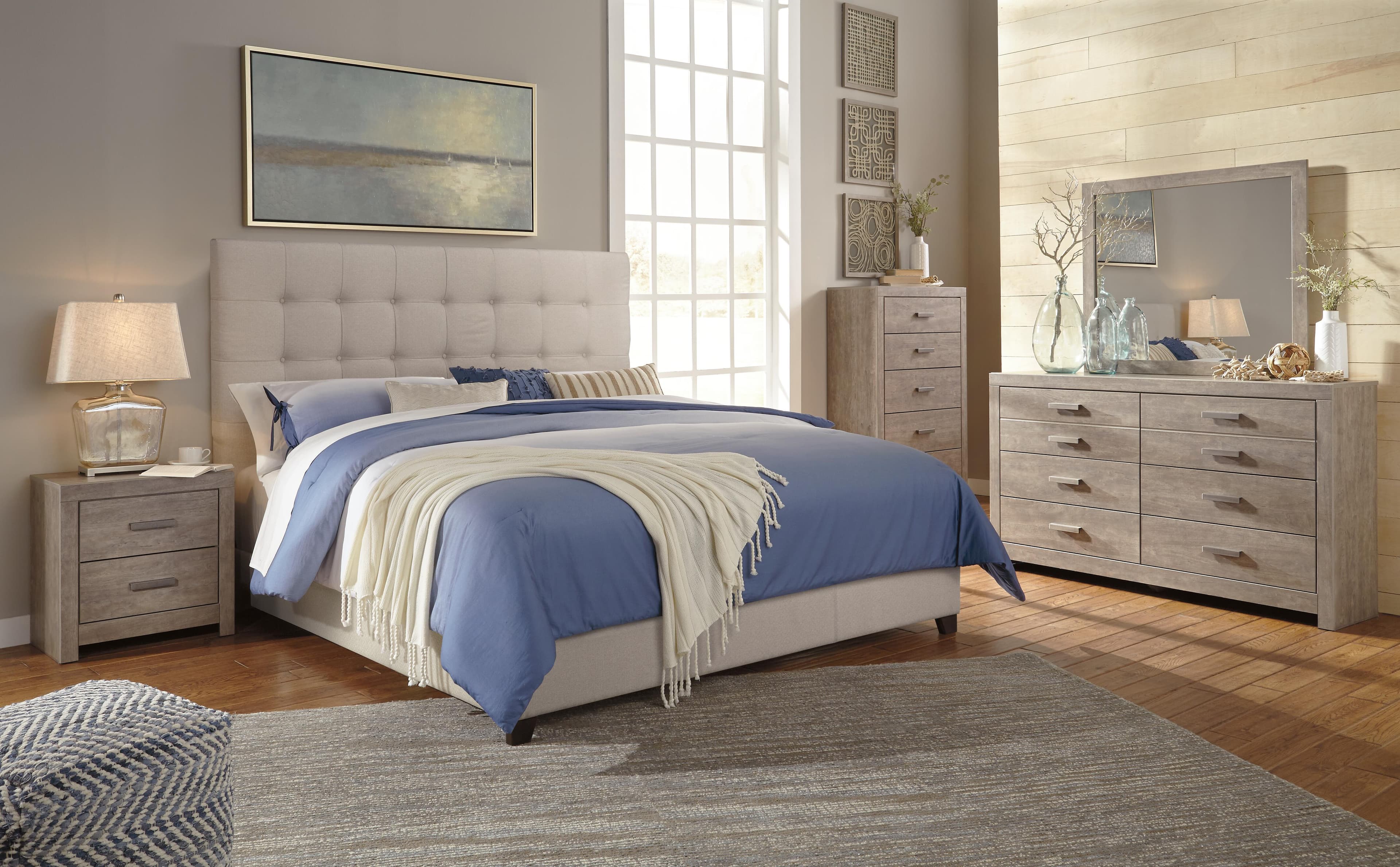 Dolante King Upholstered Bed — Brown/Beige — view 7