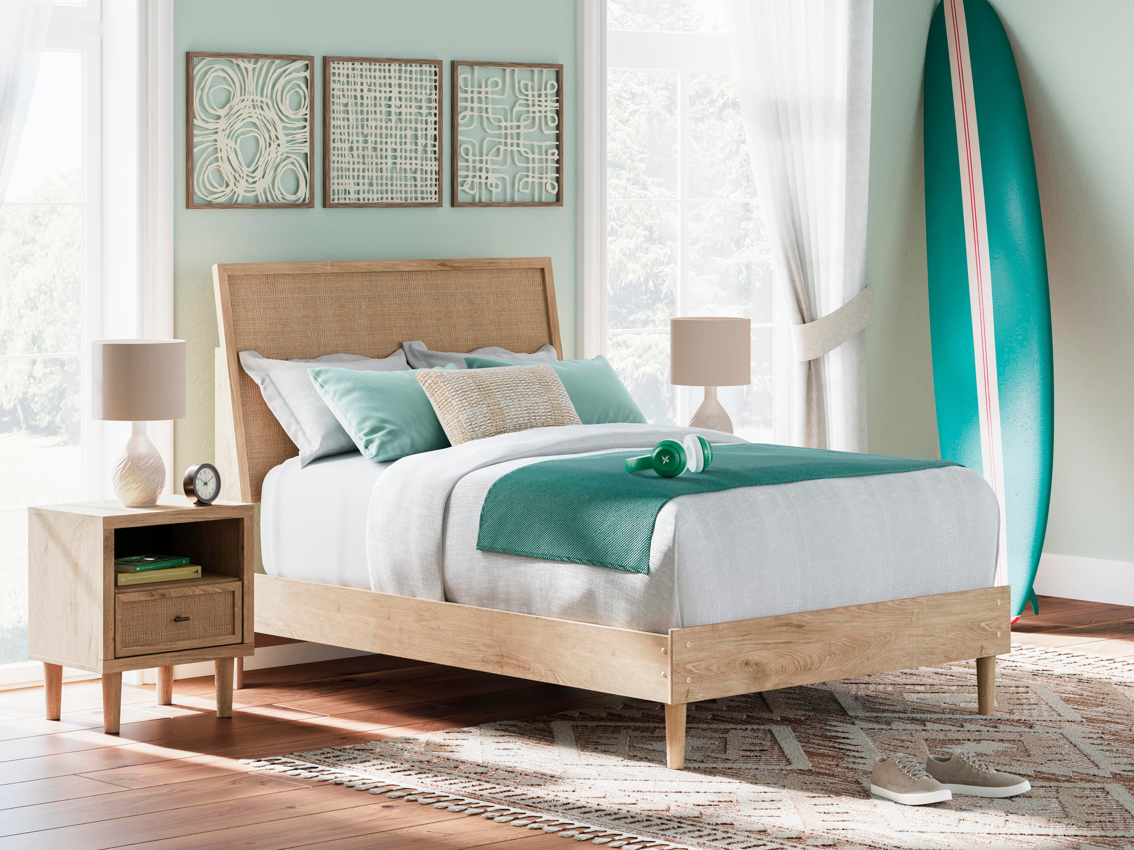 Cielden Full Panel Bed — Brown/Beige — view 2