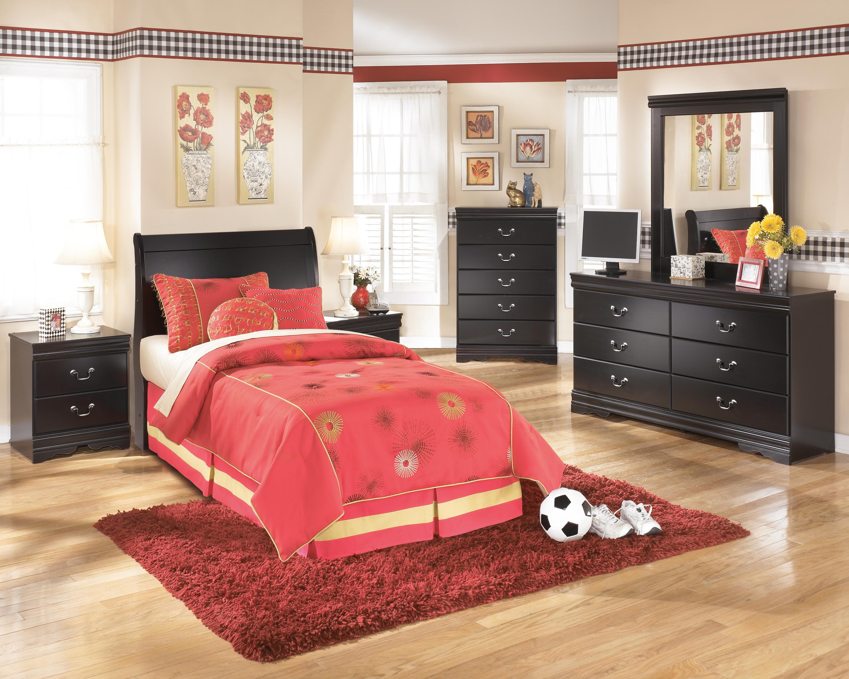 Huey Vineyard Chest of Drawers — Black/Gray — view 3