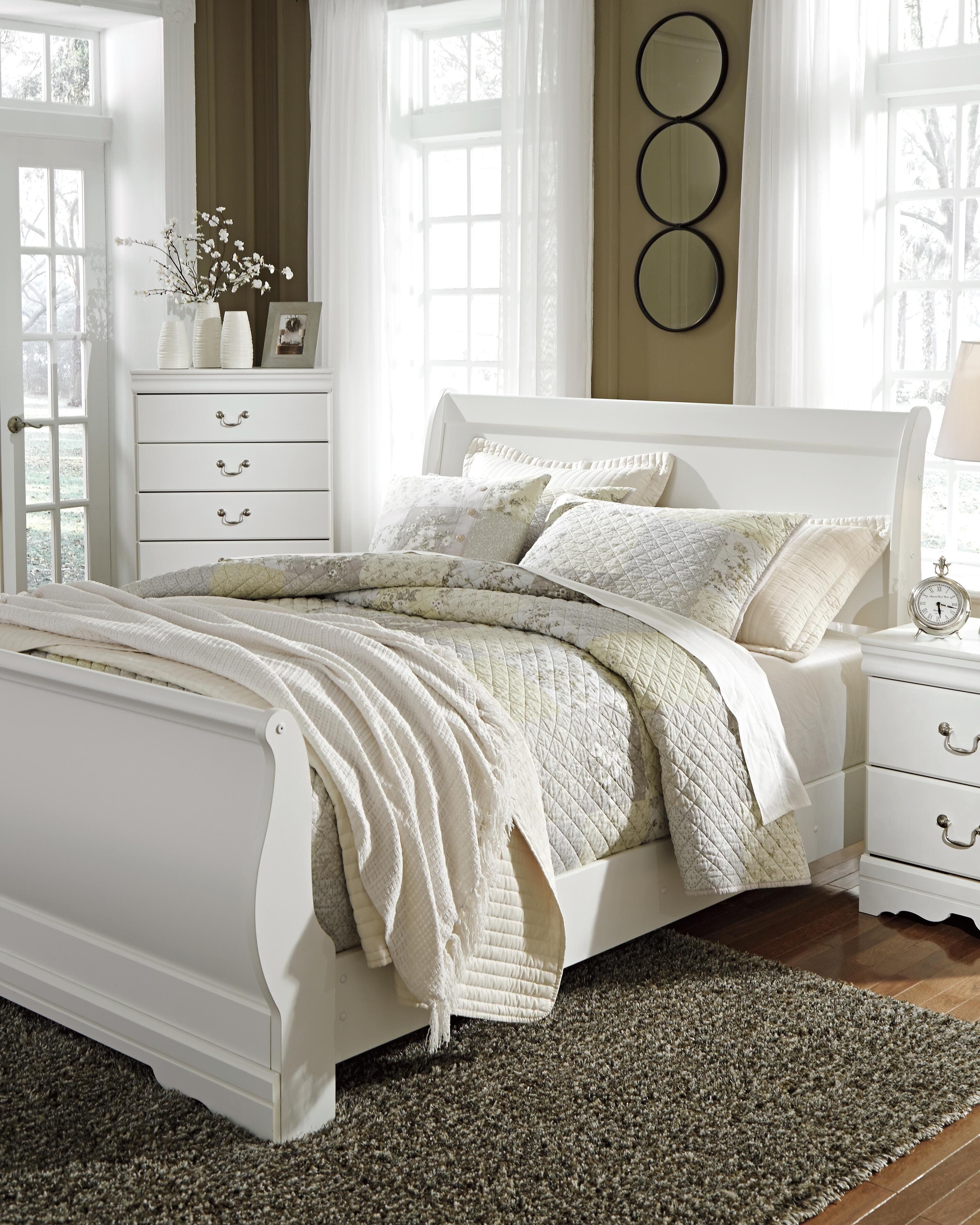 Anarasia Queen Sleigh Headboard — White — view 3