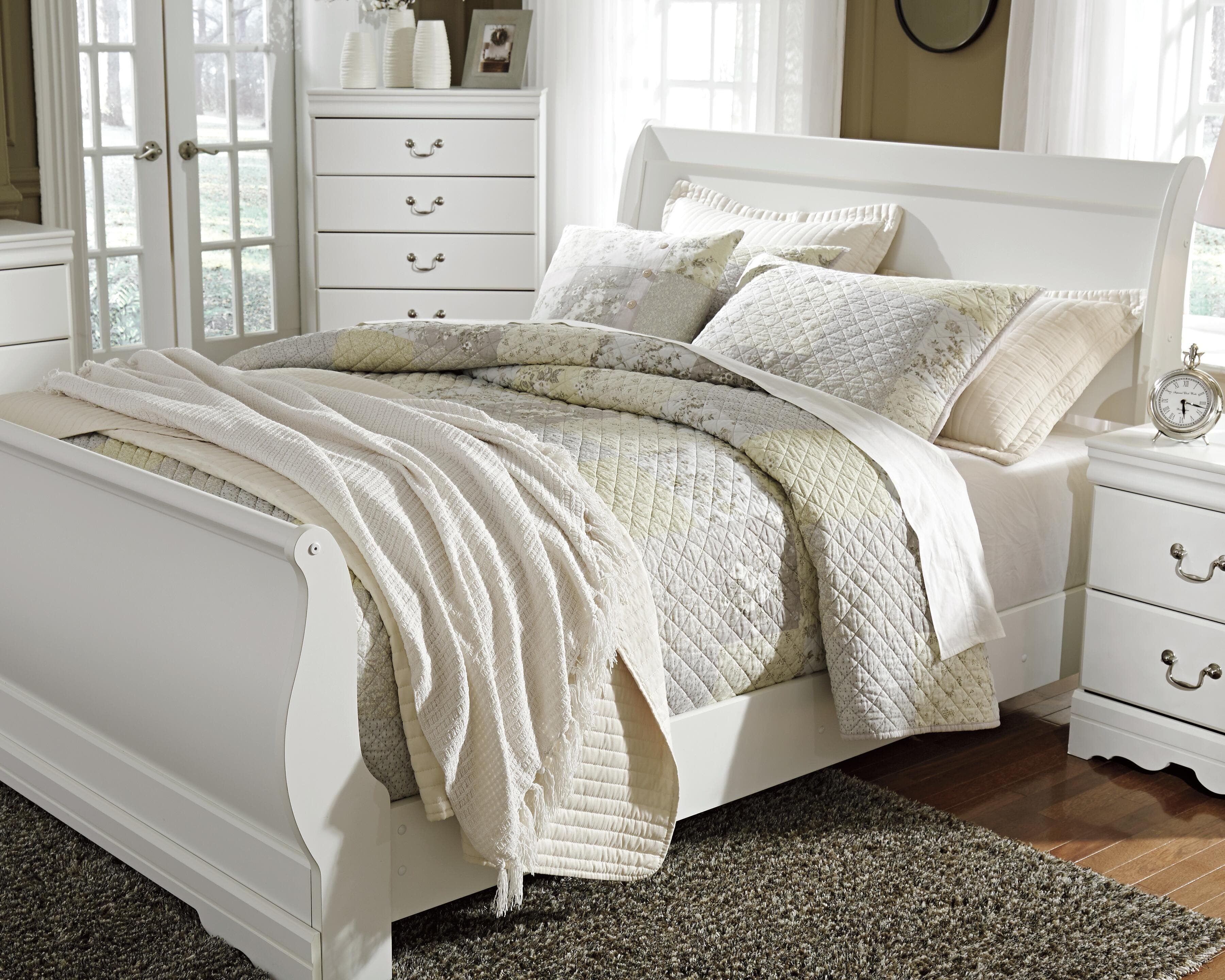 Anarasia Queen Sleigh Headboard — White — view 4