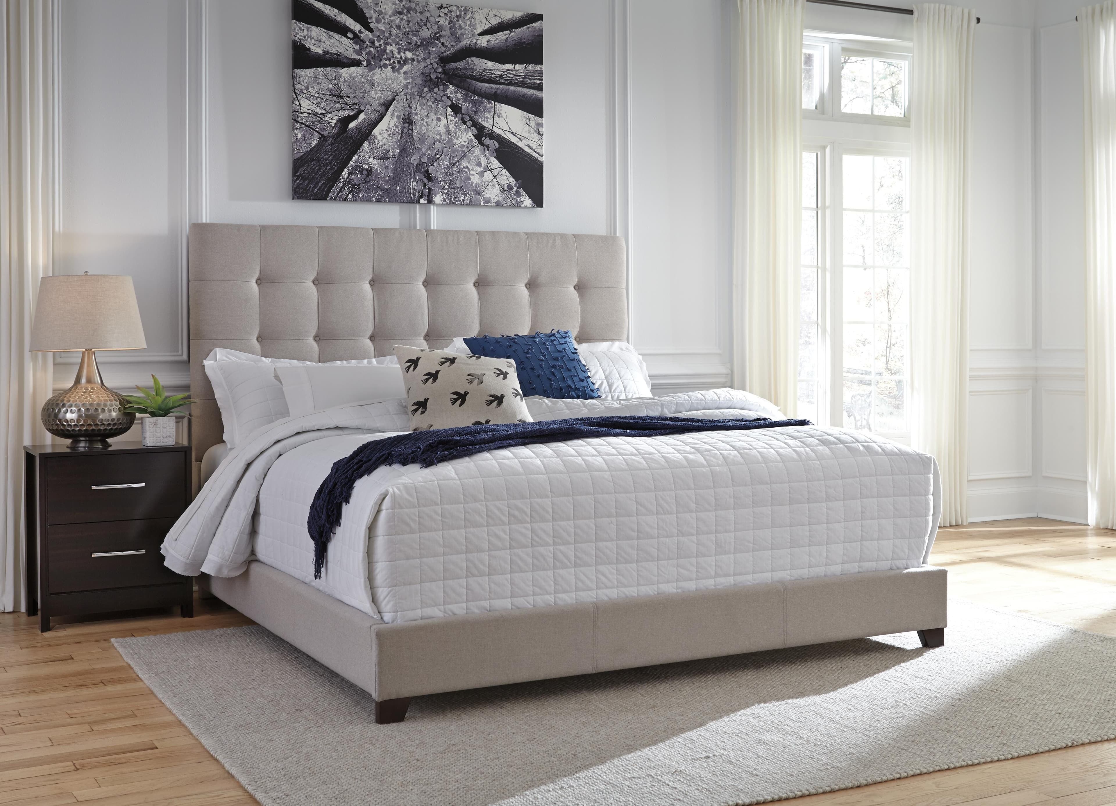 Dolante Queen Upholstered Bed — Brown/Beige — view 6