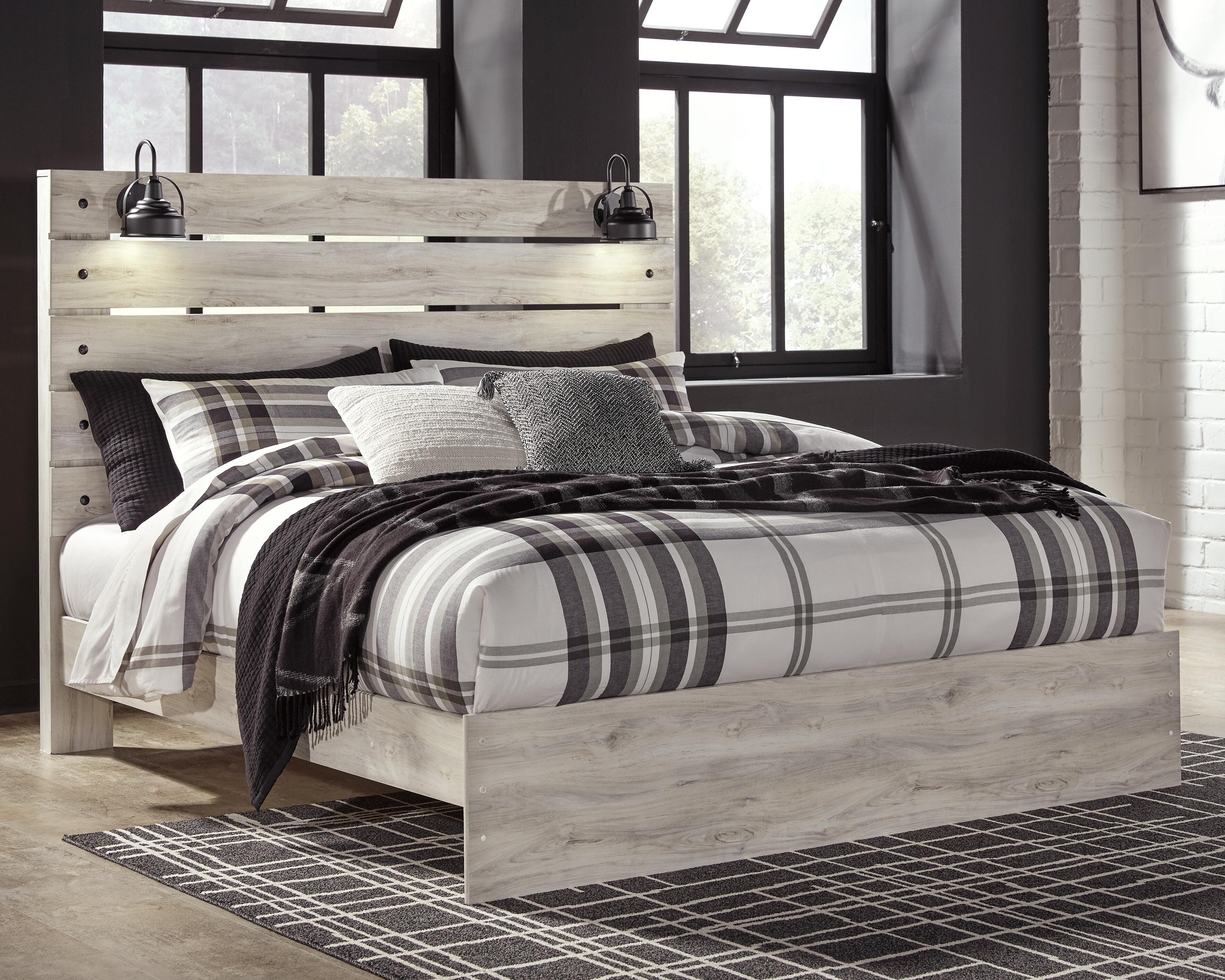 Cambeck King Panel Bed — White — view 2