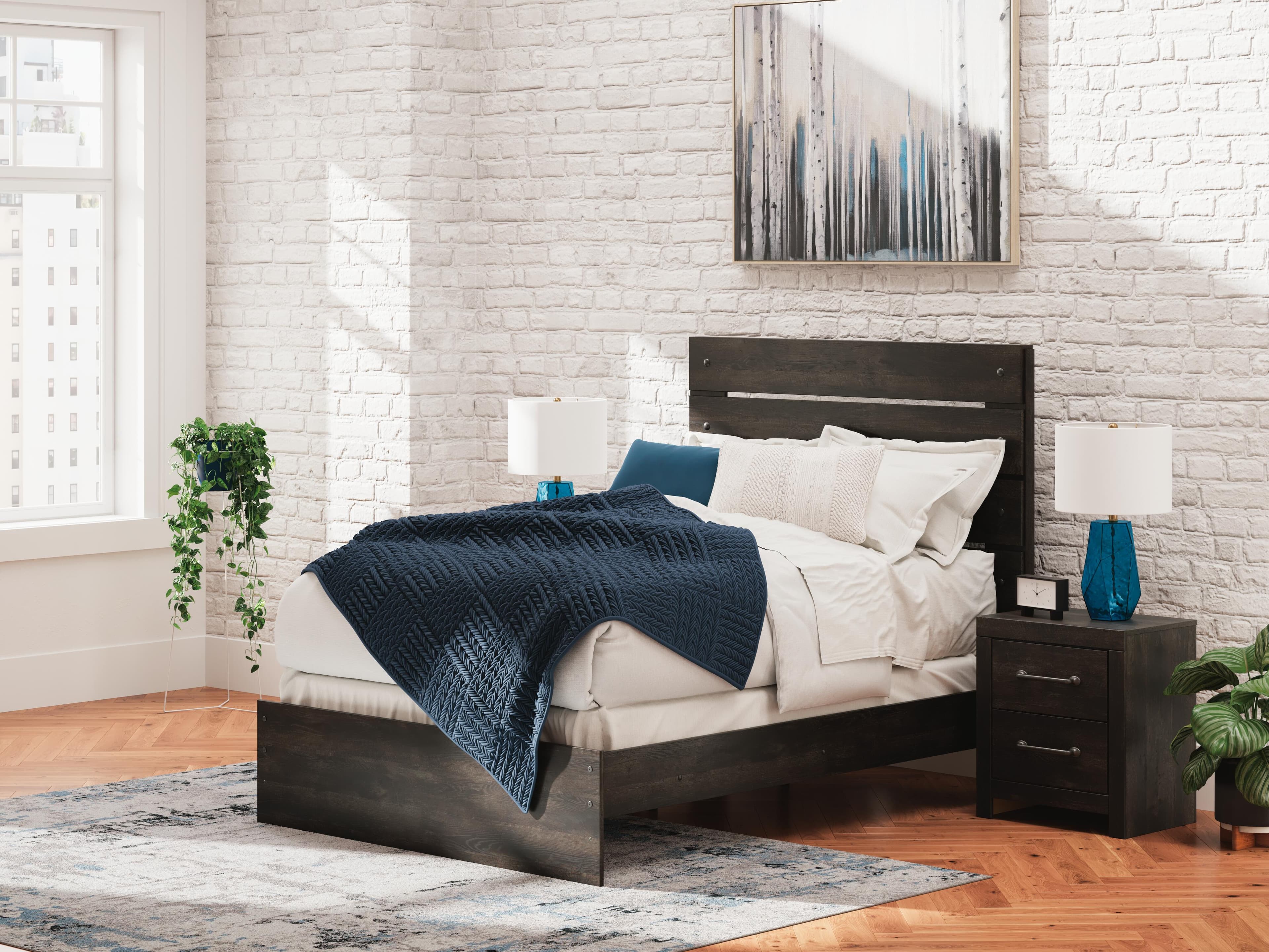 Delmorta Full Panel Bed — Black/Gray — view 2
