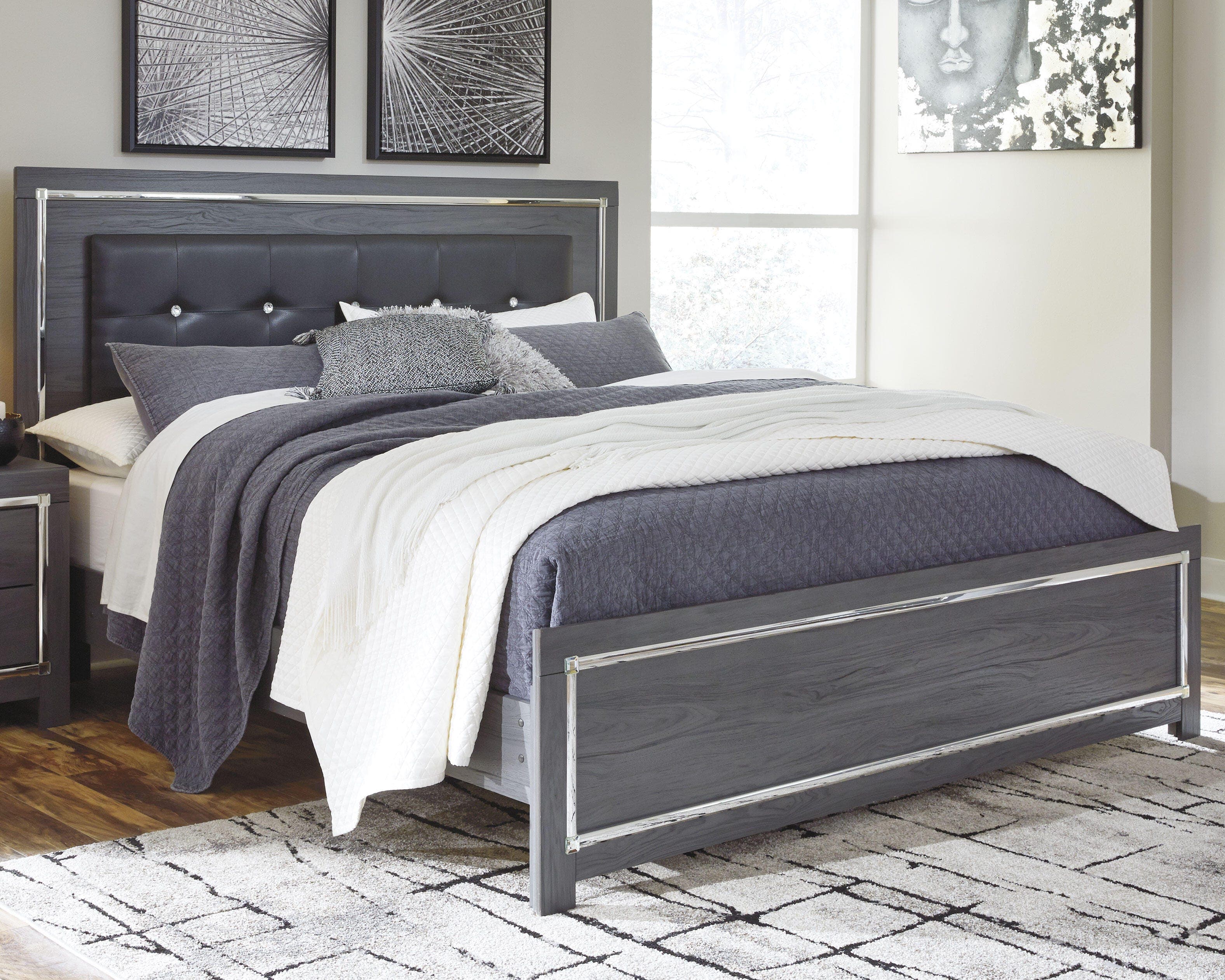 Lodanna King Panel Bed — Black/Gray — view 2