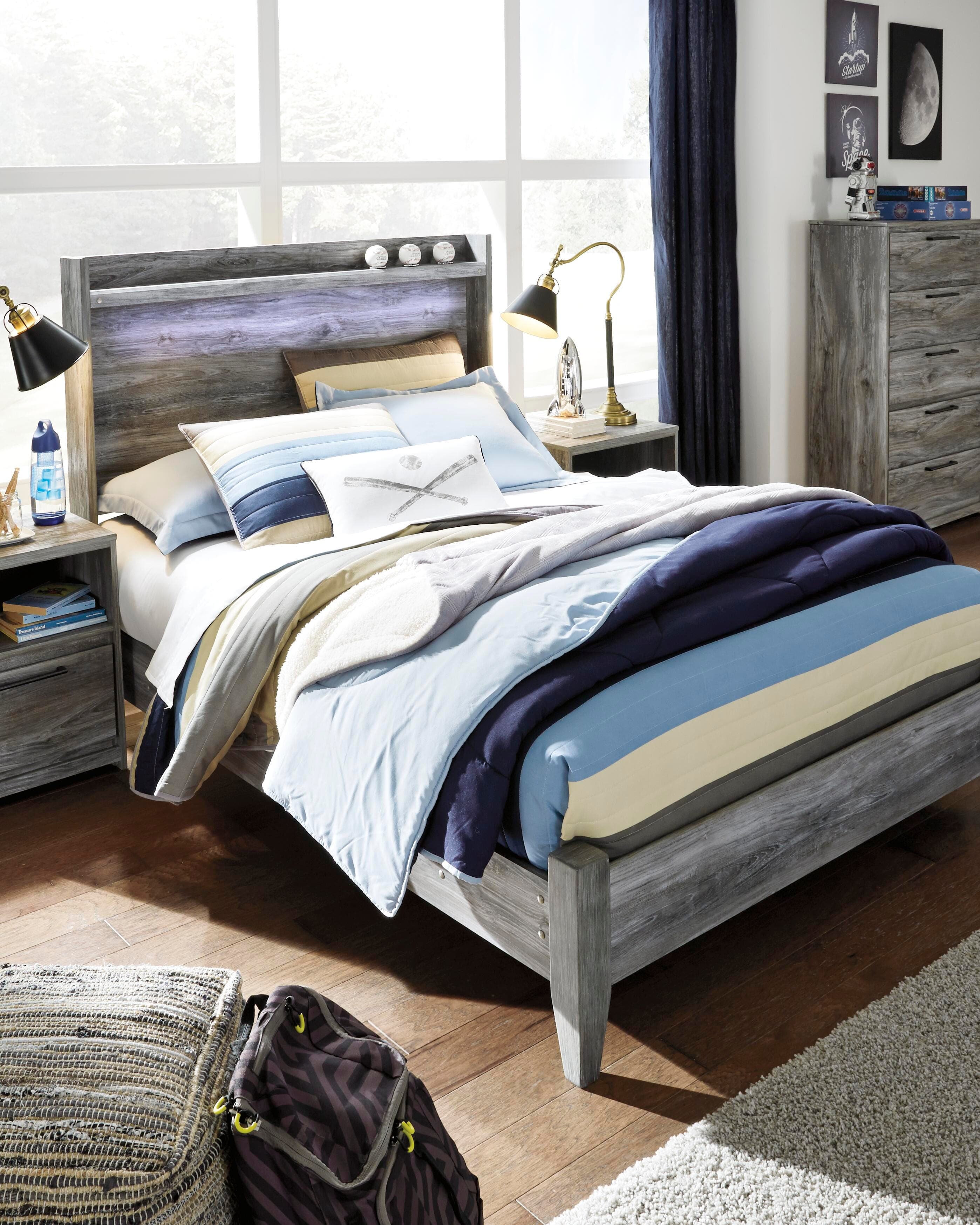 Baystorm Full Panel Bed — Black/Gray & Brown/Beige — view 7
