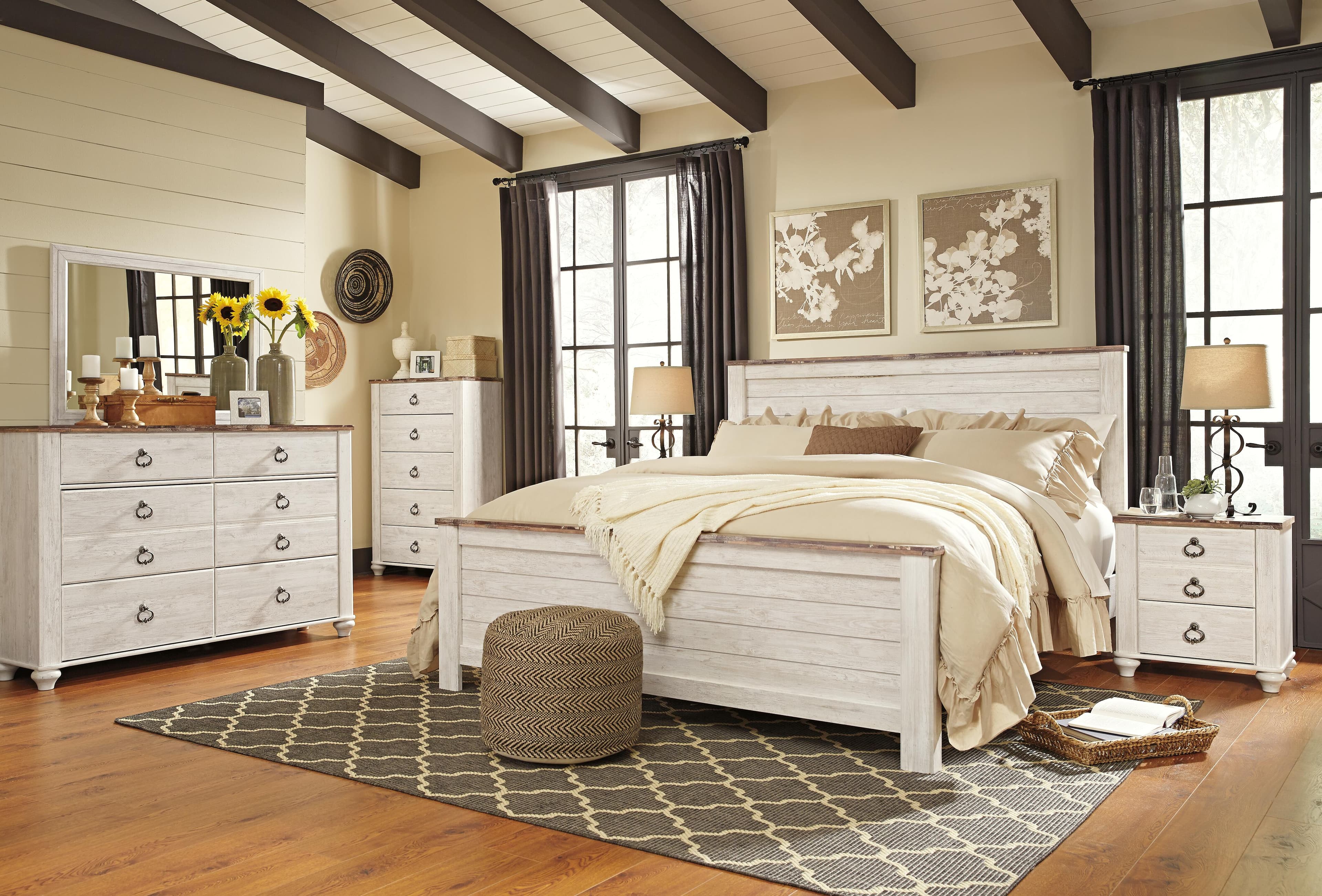 Willowton King/California King Panel Headboard — White — view 6