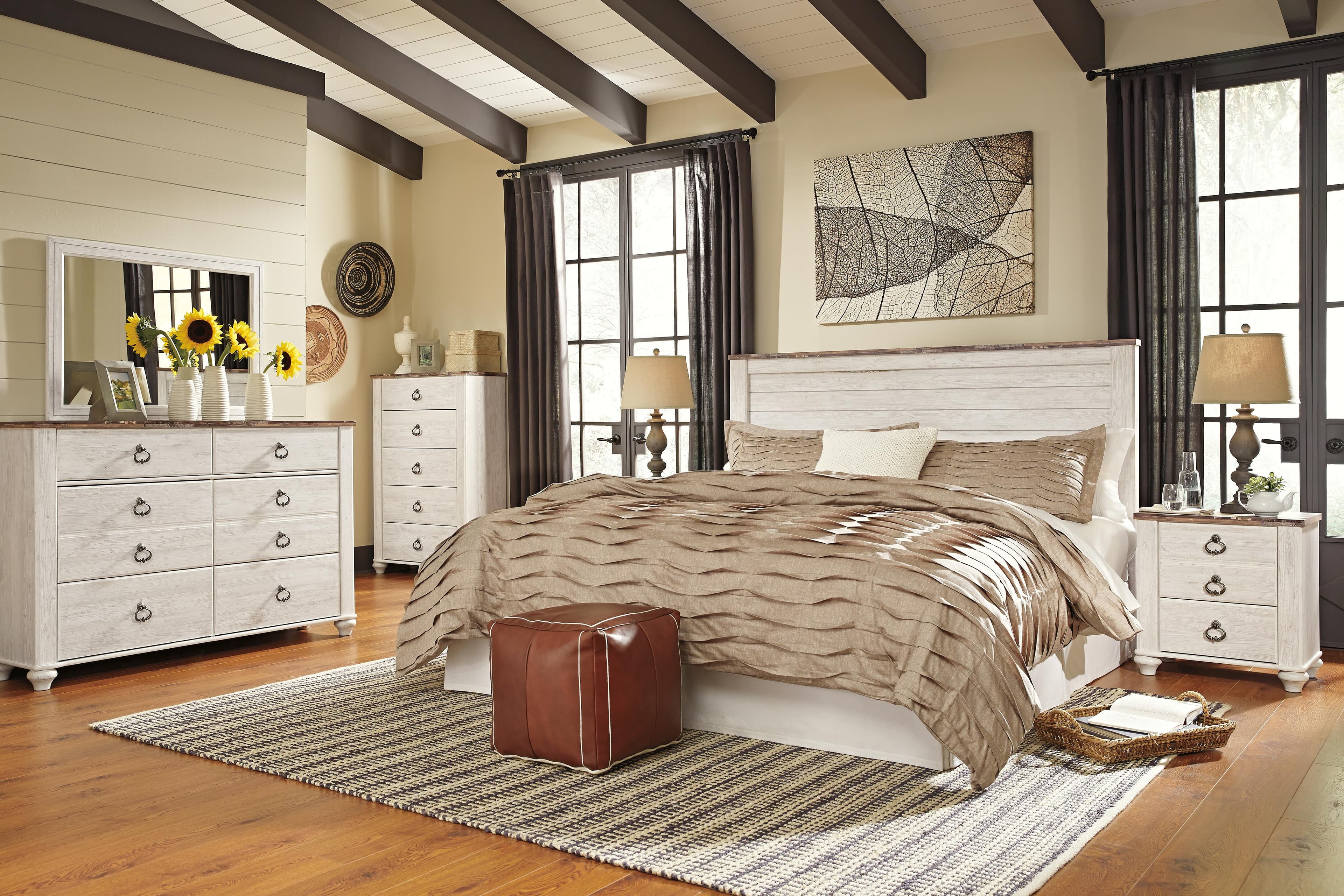 Willowton King/California King Panel Headboard — White — view 7