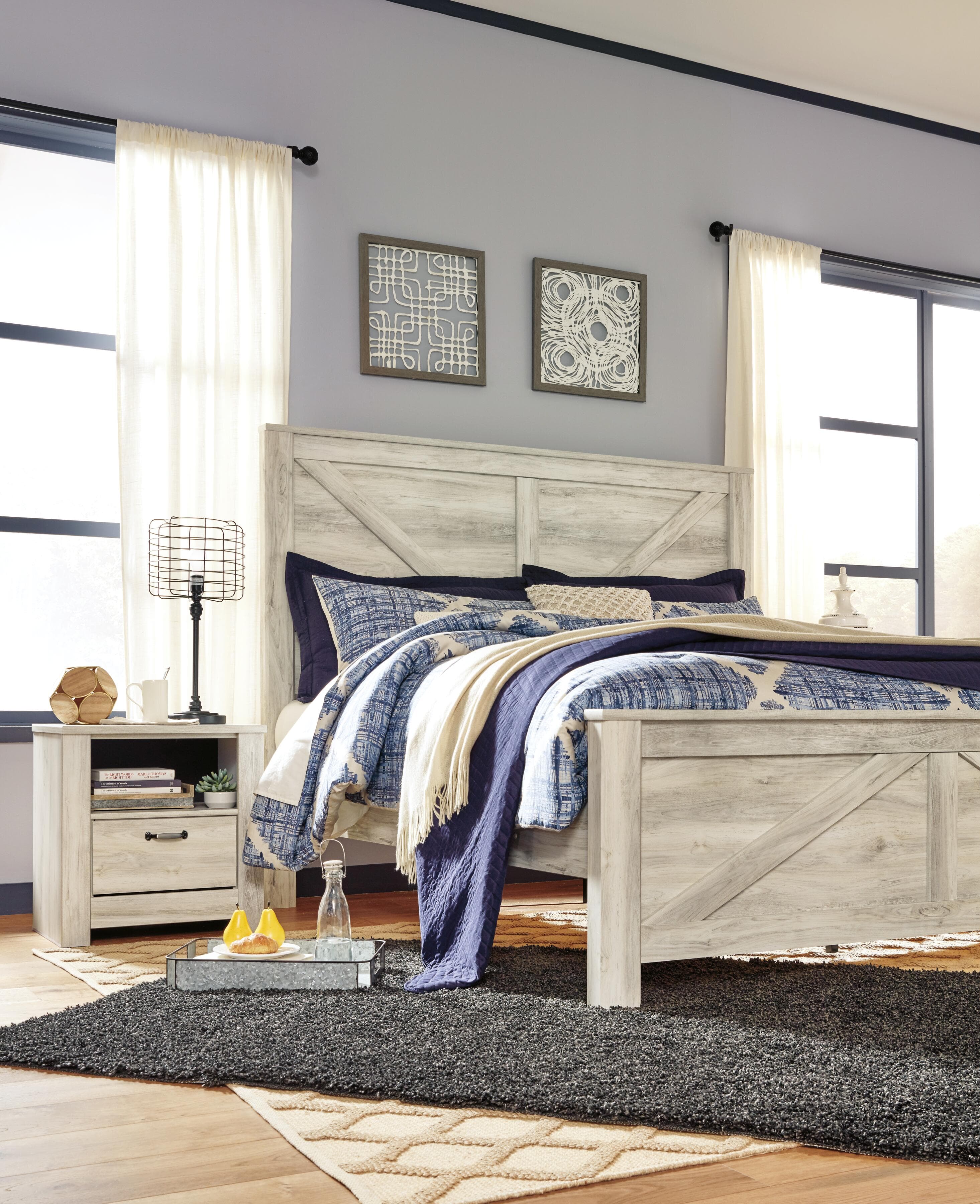 Bellaby King Crossbuck Panel Bed — White — view 5