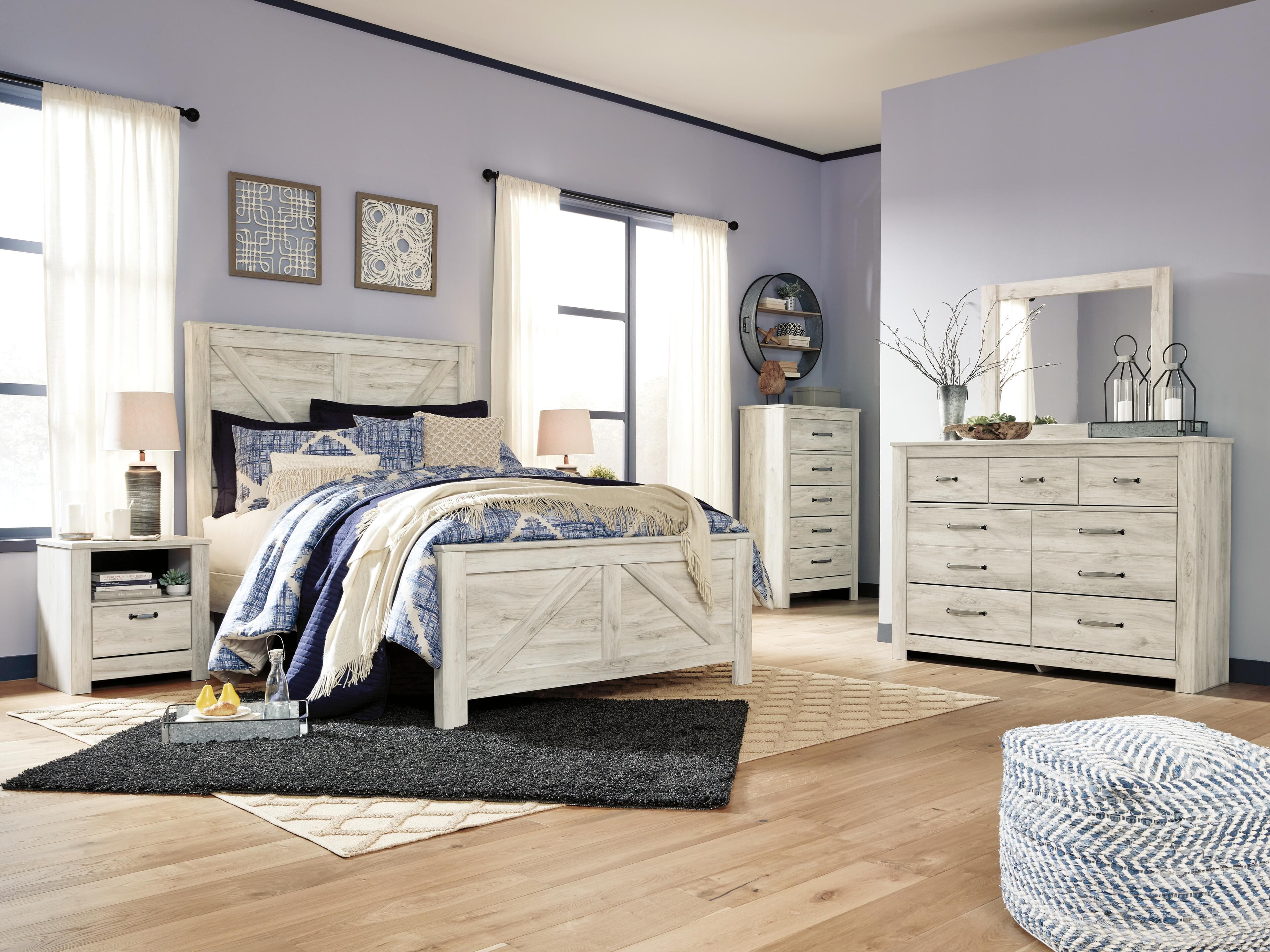 Bellaby Queen Crossbuck Panel Bed — White — view 7