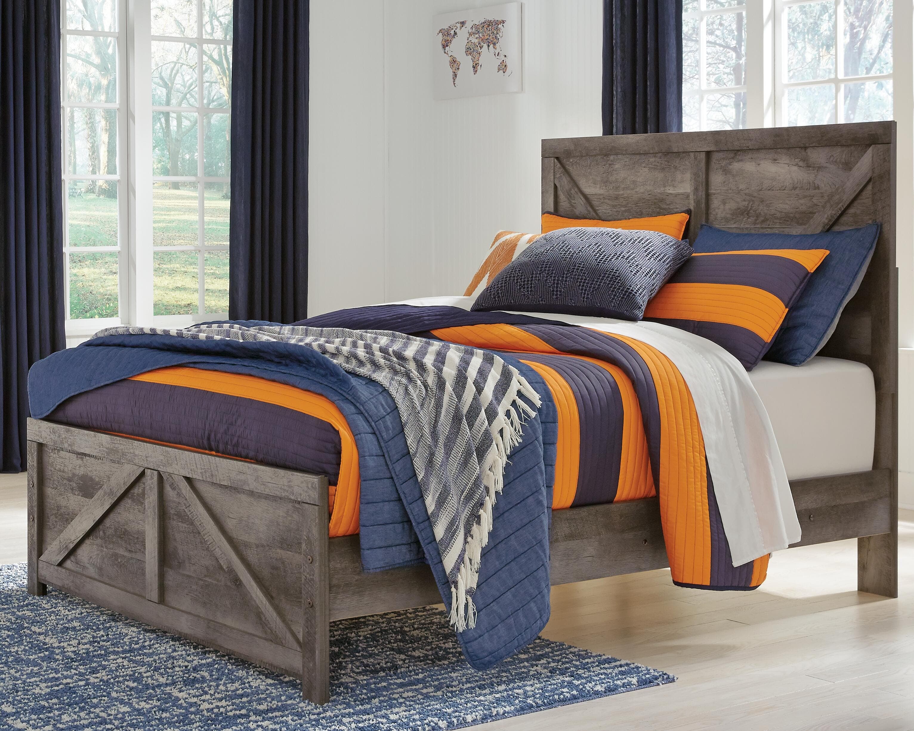 Wynnlow Full Crossbuck Panel Bed — Black/Gray — view 2