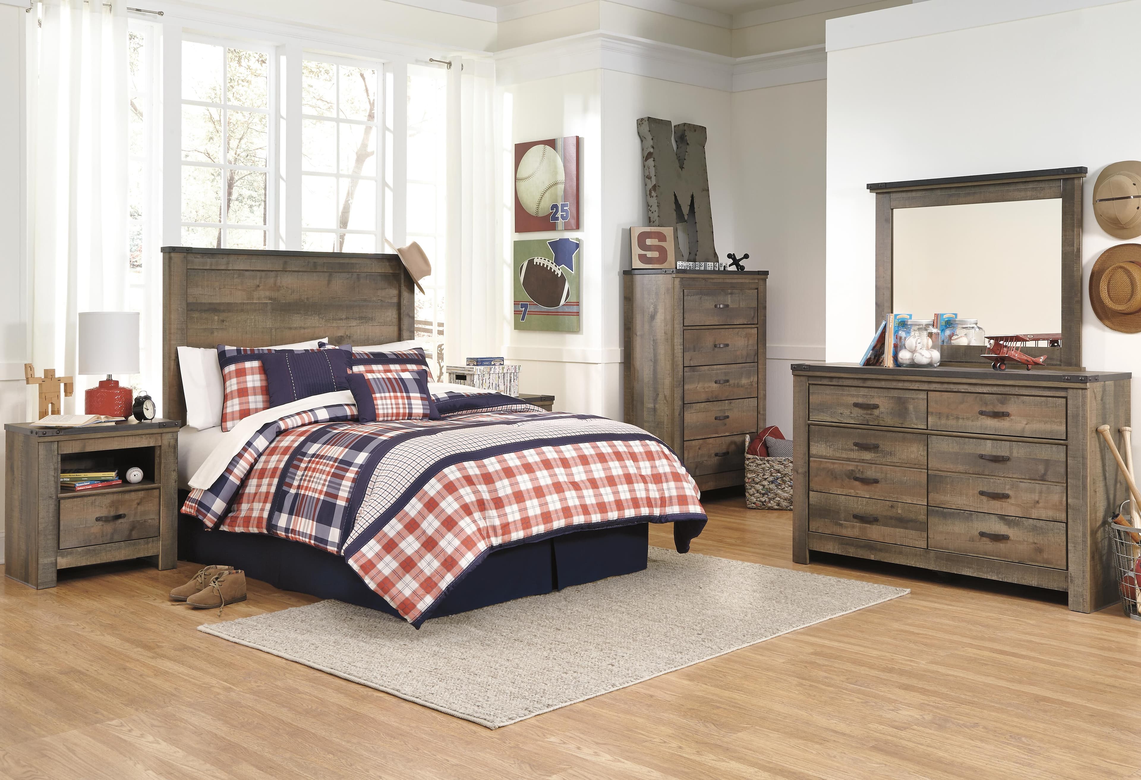 Trinell Full Panel Headboard — Brown/Beige — view 5