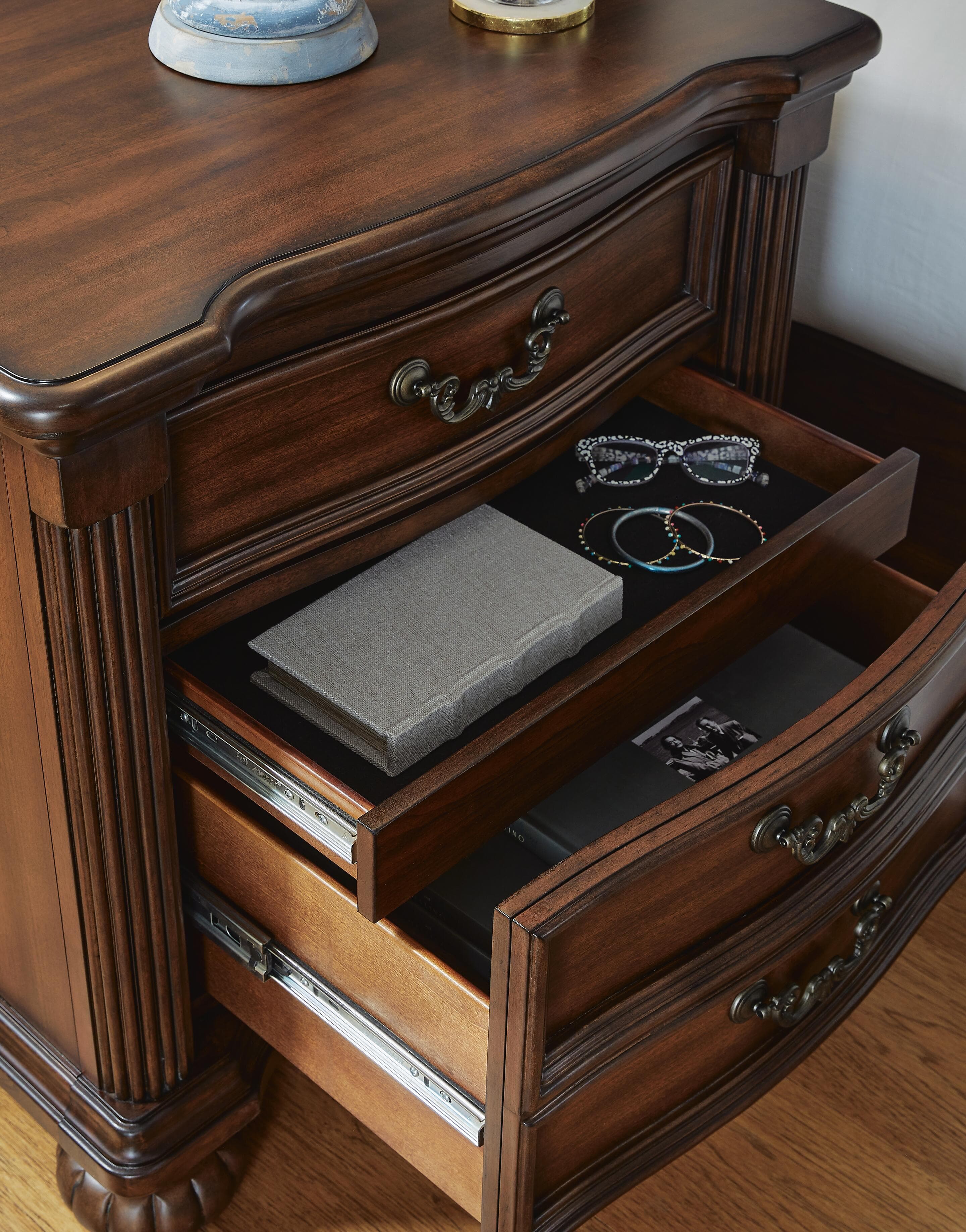 Lavinton Nightstand — Brown/Beige — view 7