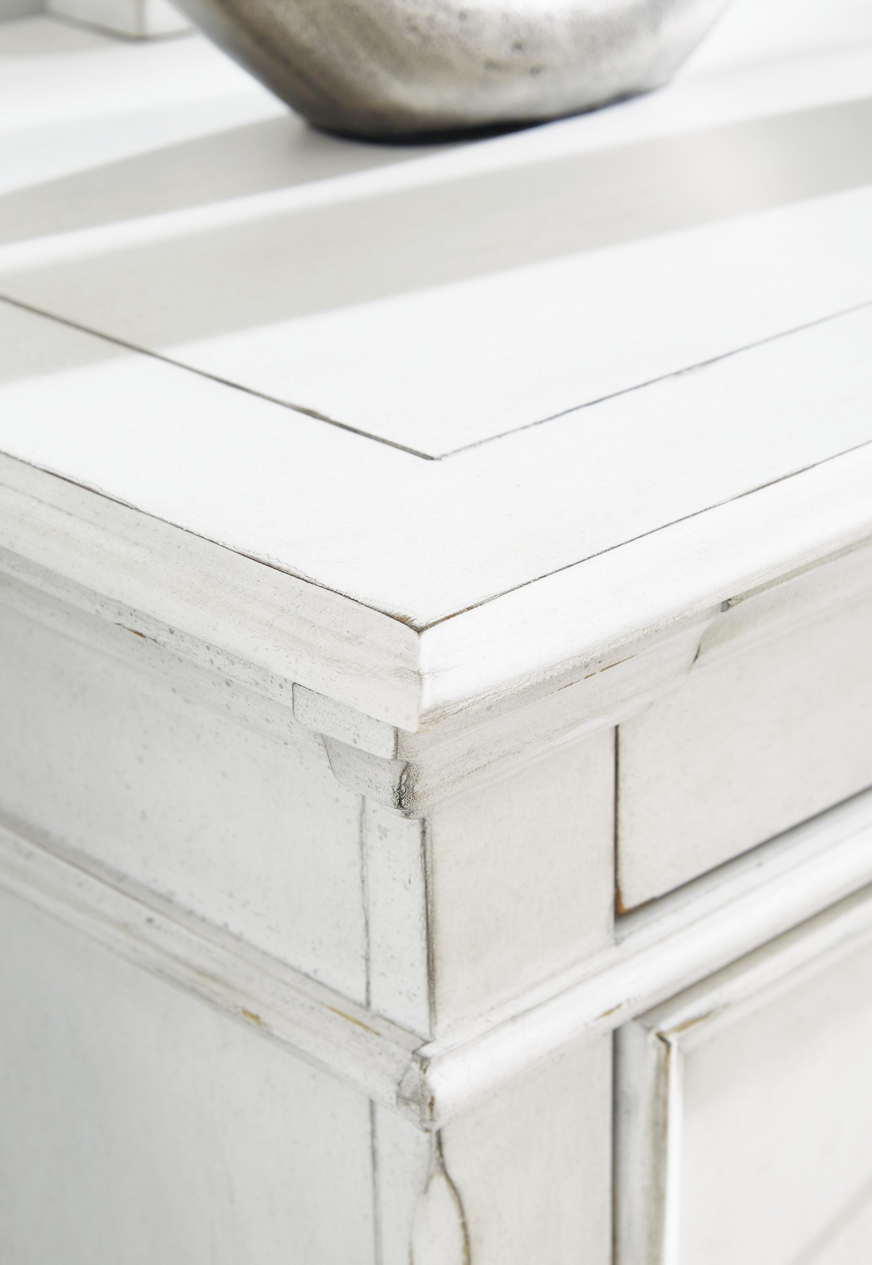 Kanwyn Dresser and Mirror — White — view 6