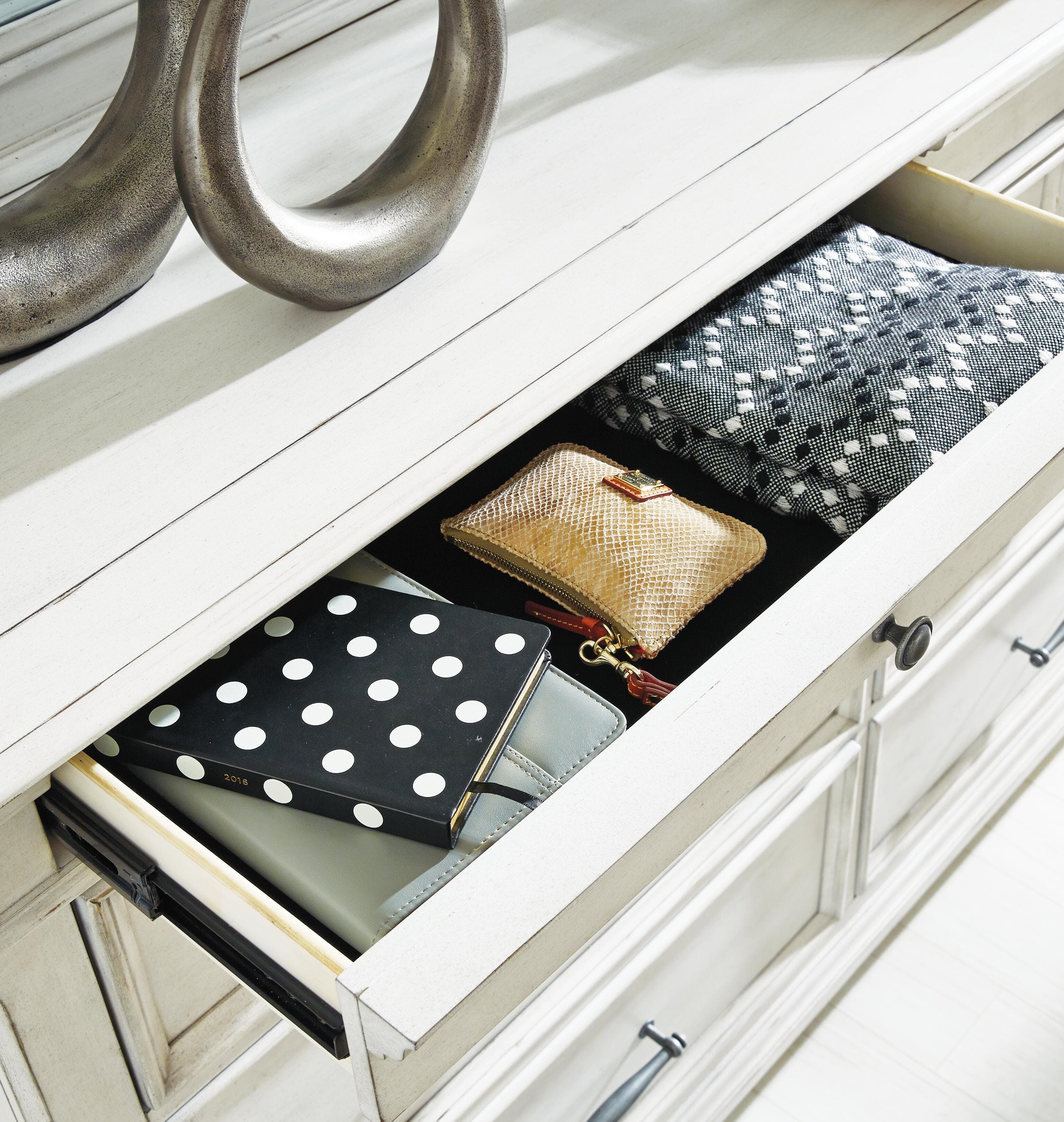 Kanwyn Dresser and Mirror — White — view 7