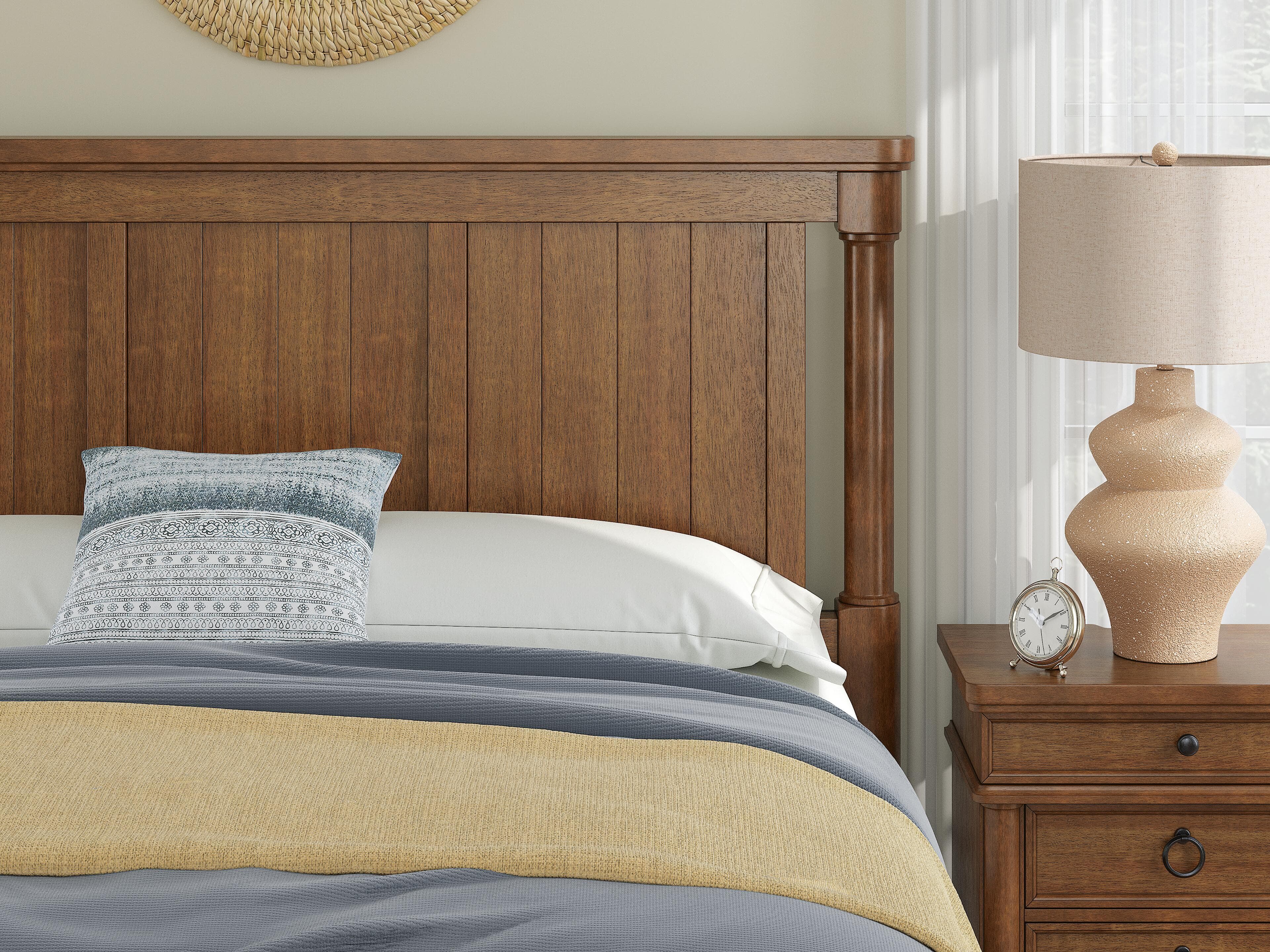 Chadworth Queen Poster Bed — Brown — view 8