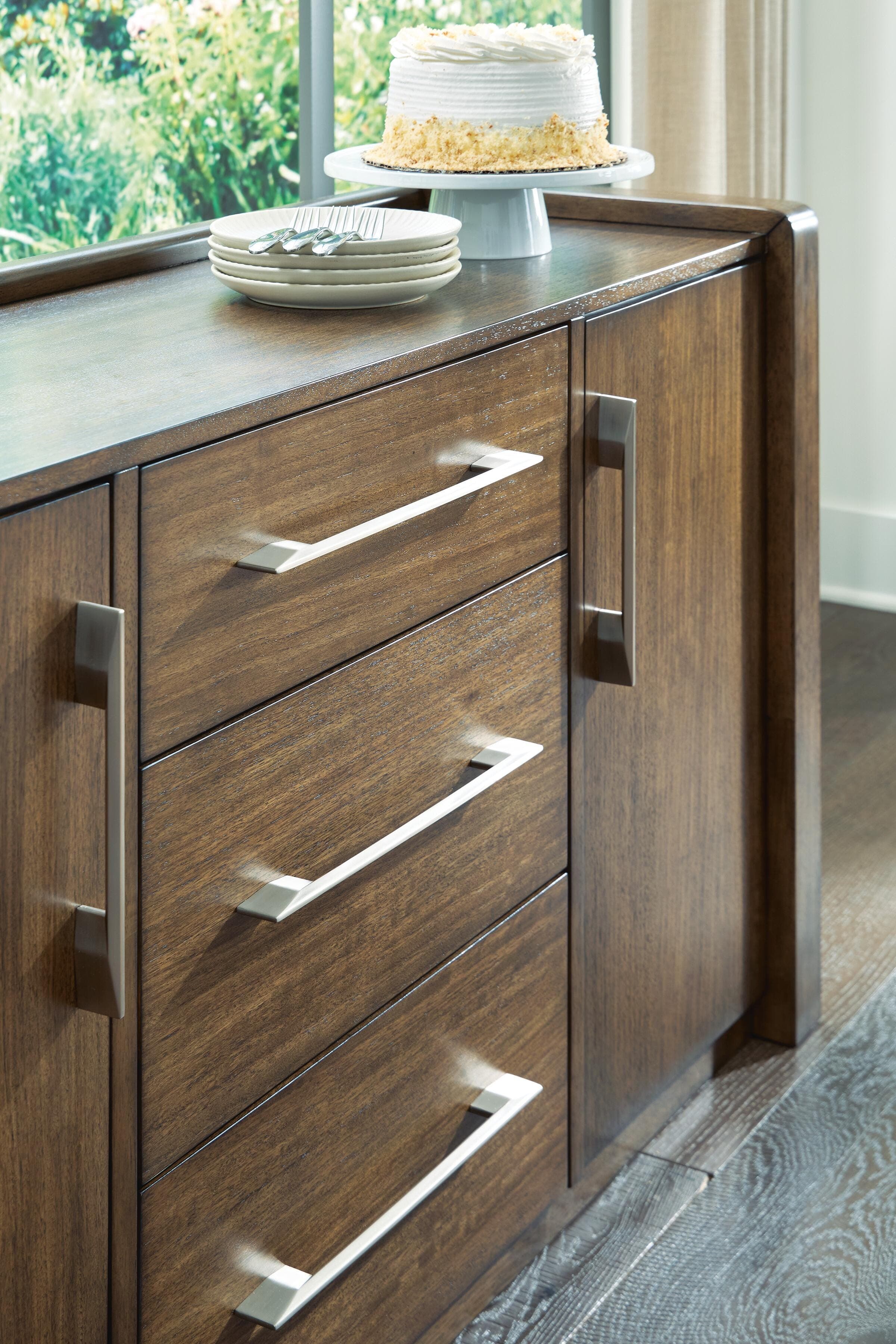 Marxmore Dining Server — Brown/Beige — view 7