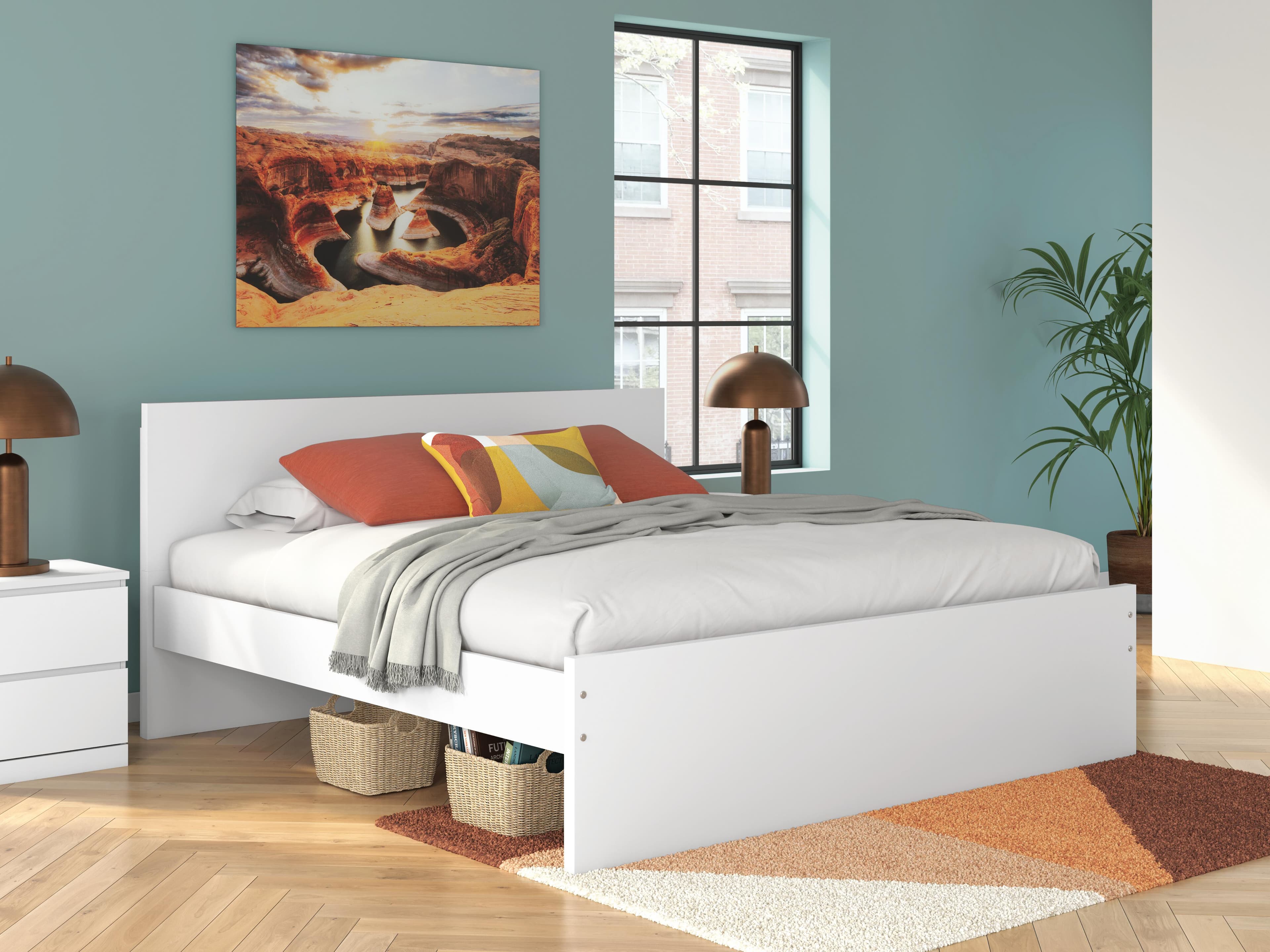 Onita King Panel Platform Bed — White — view 2