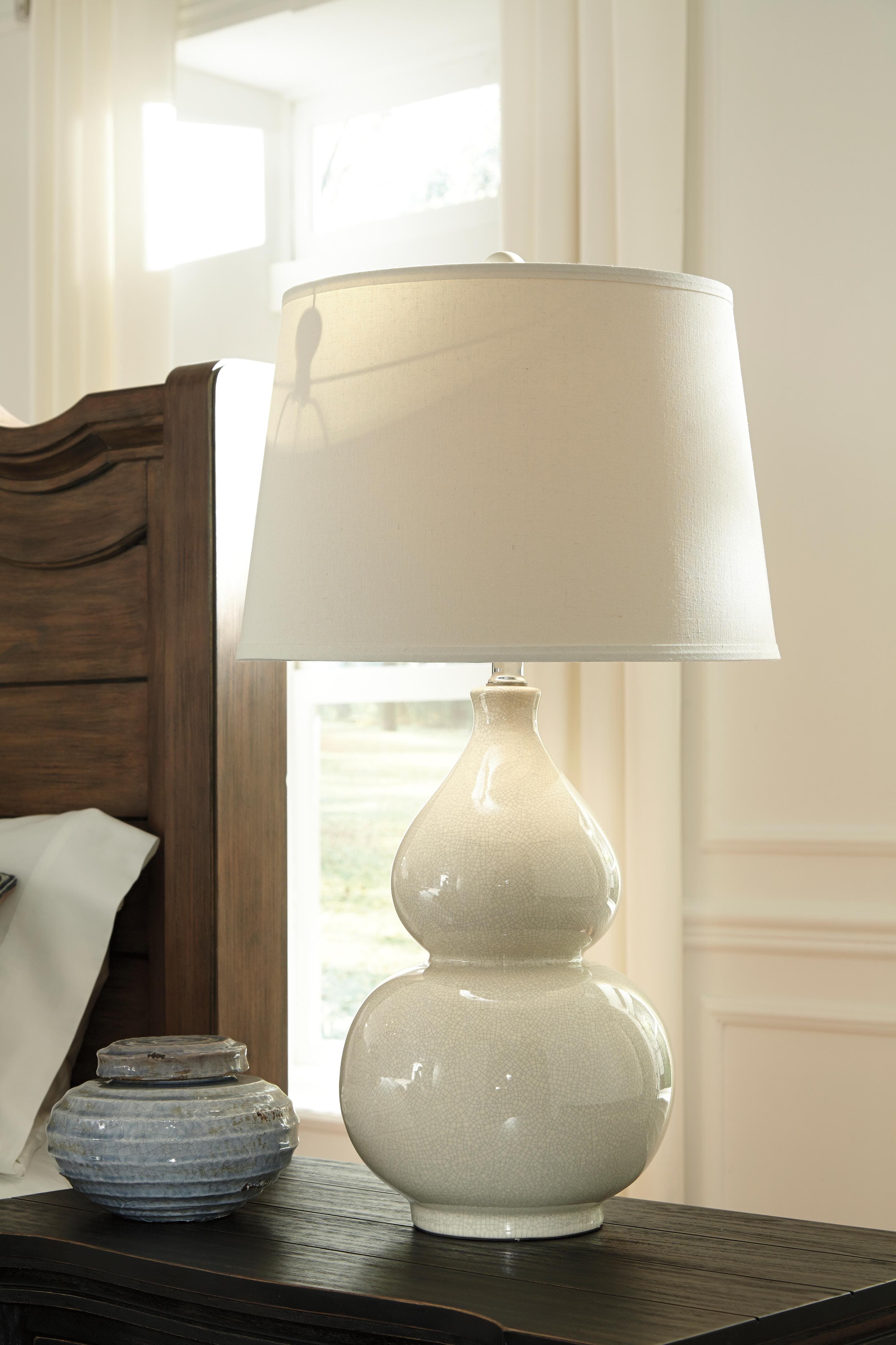 Saffi Table Lamp — White — view 2