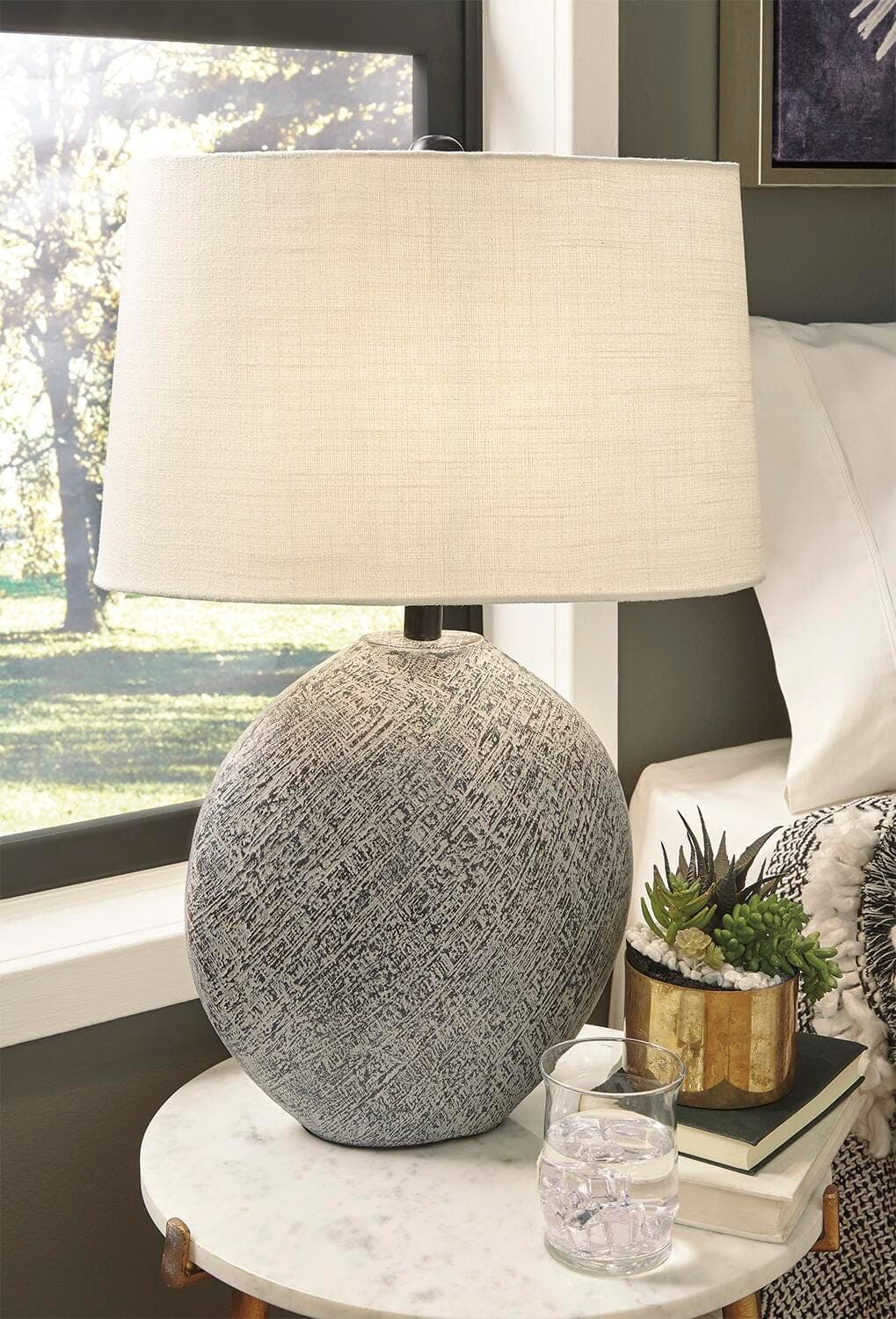 Harif Table Lamp — White & Black/Gray — view 2
