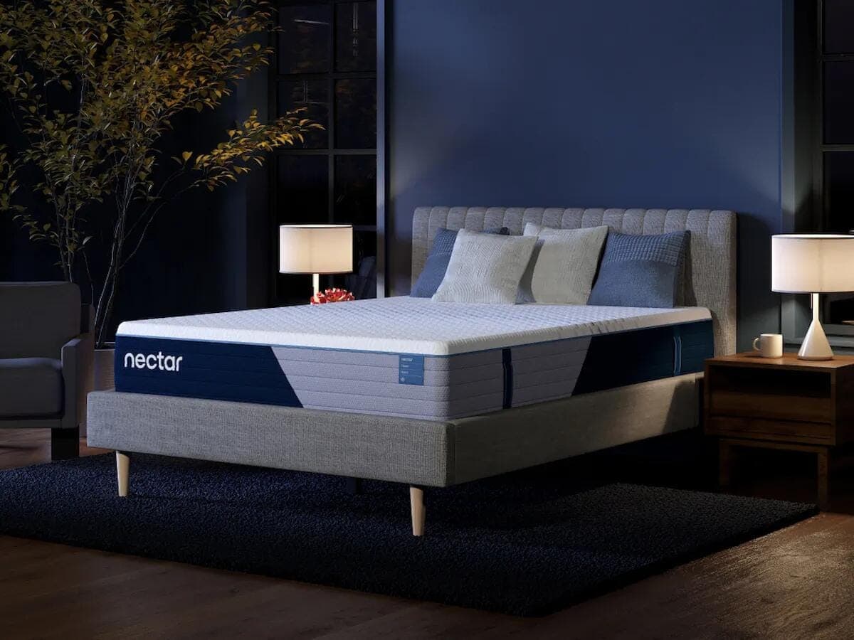 Nectar Classic Hybrid California King Mattress — White — view 7