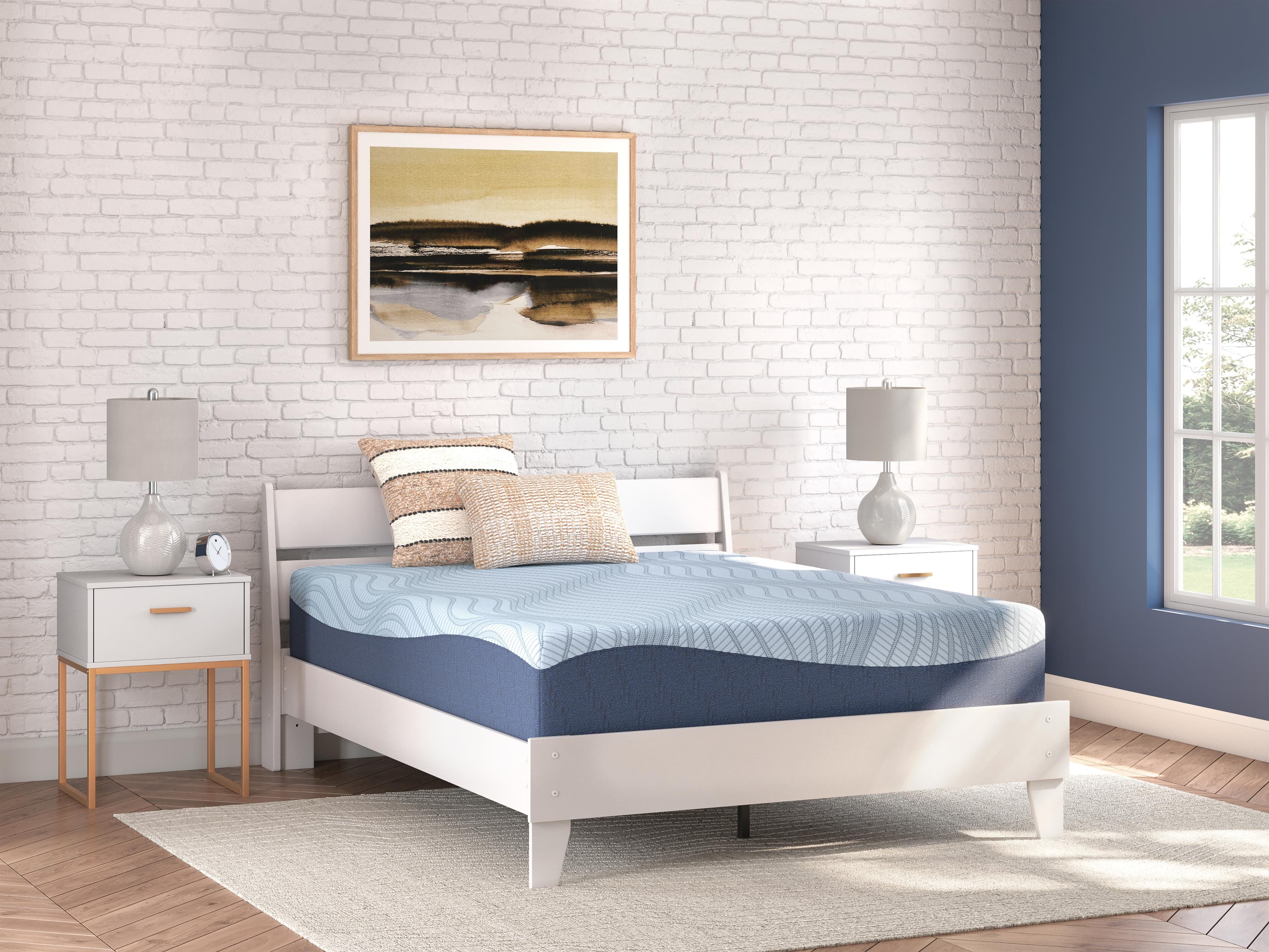 Peak 2.0 12 Memory Foam King Mattress — White — view 2