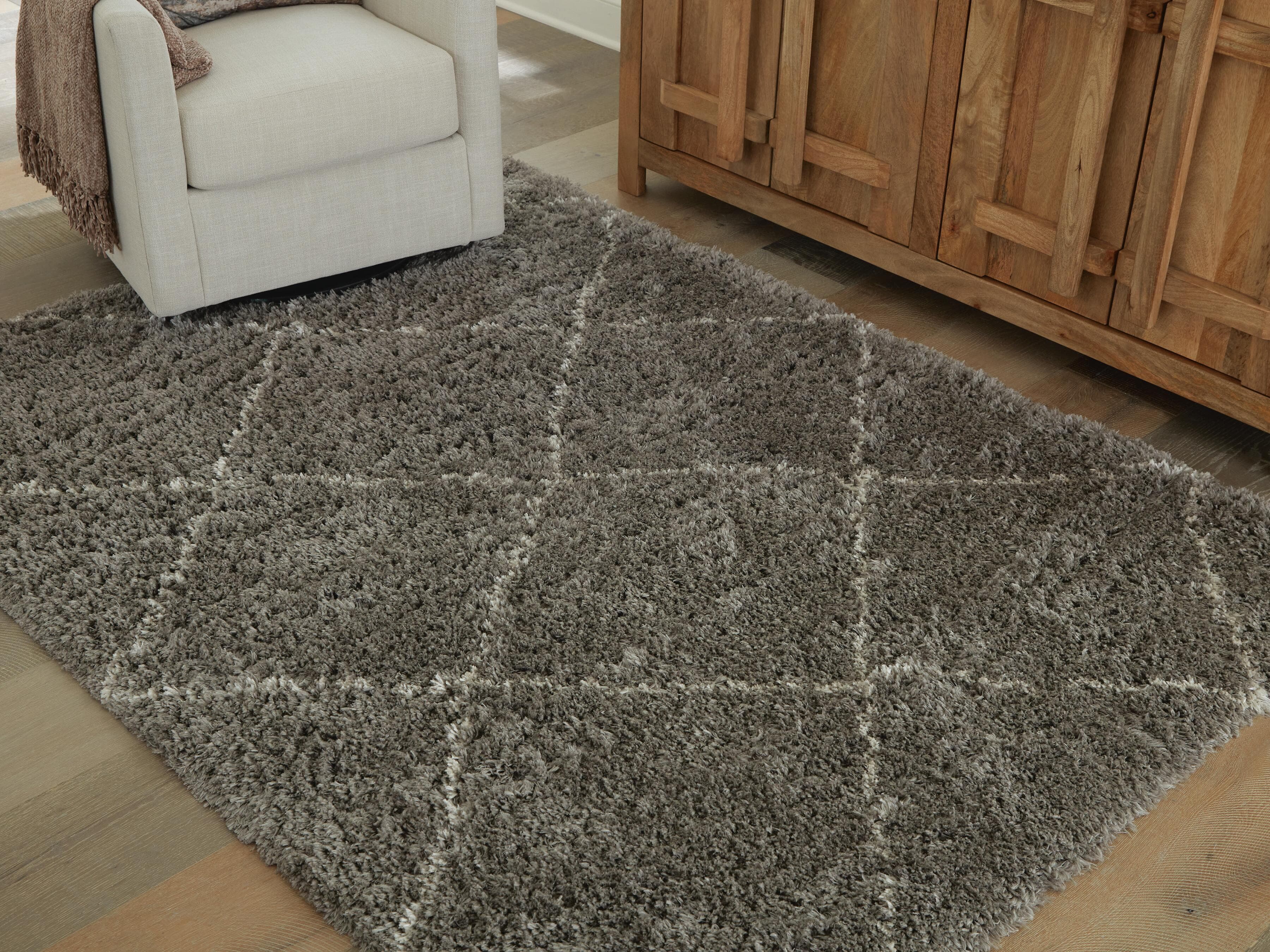 Wrenlow 8' x 10' Rug — Black/Gray — view 2
