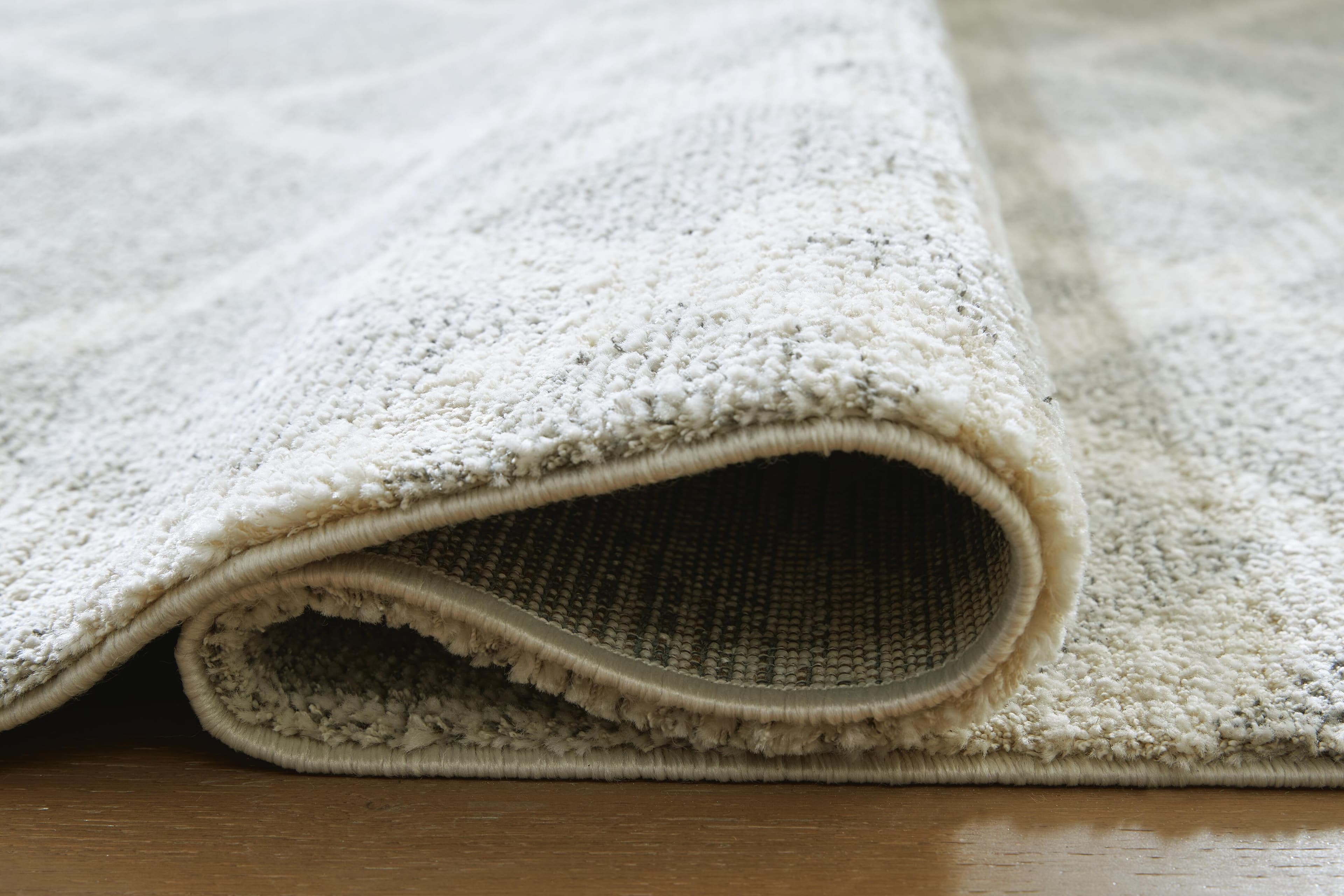Unawick Medium Rug — White & Black/Gray — view 4